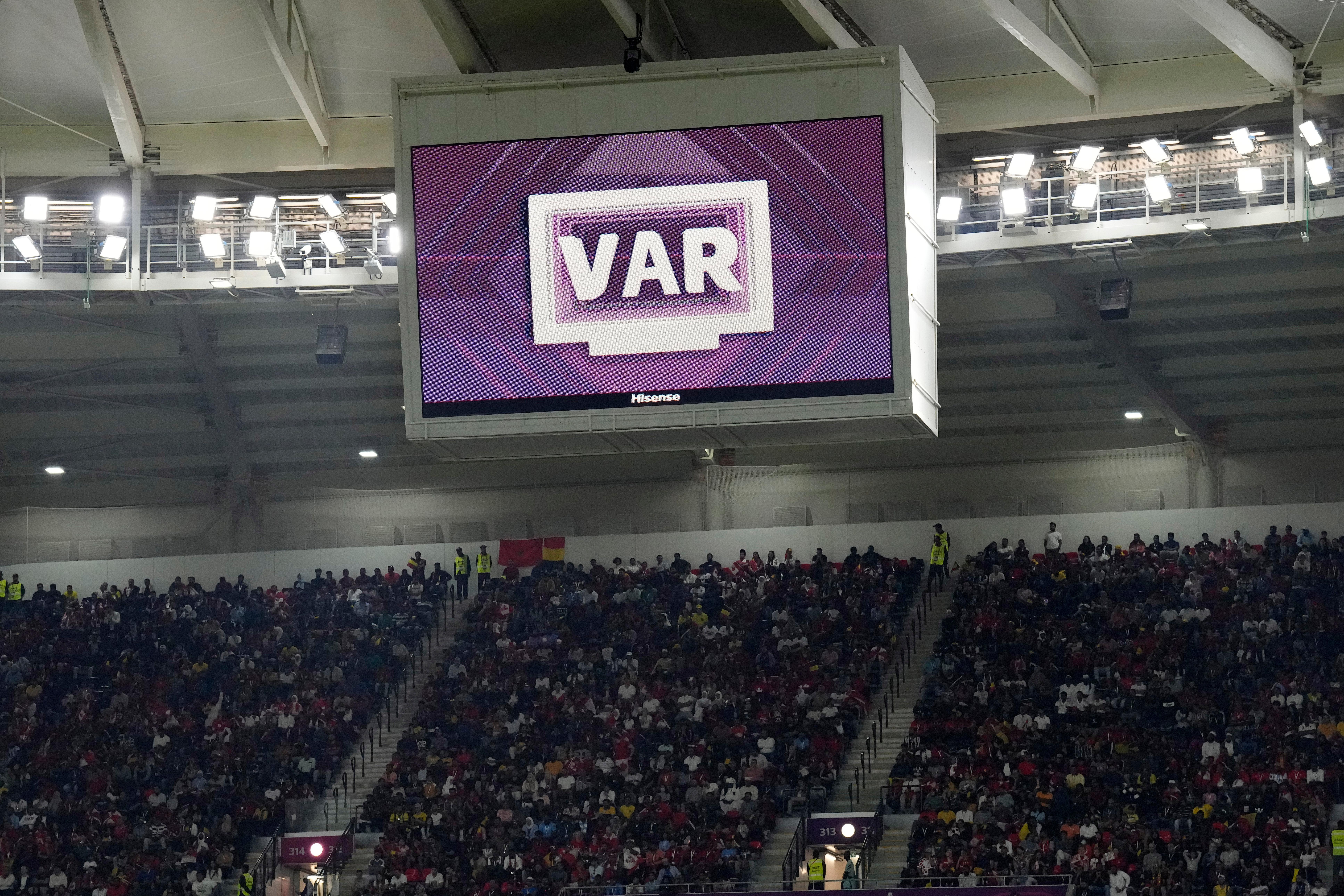 Como funciona o sistema de impedimento semiautomático pelo VAR da Copa 2022  – Tecnoblog