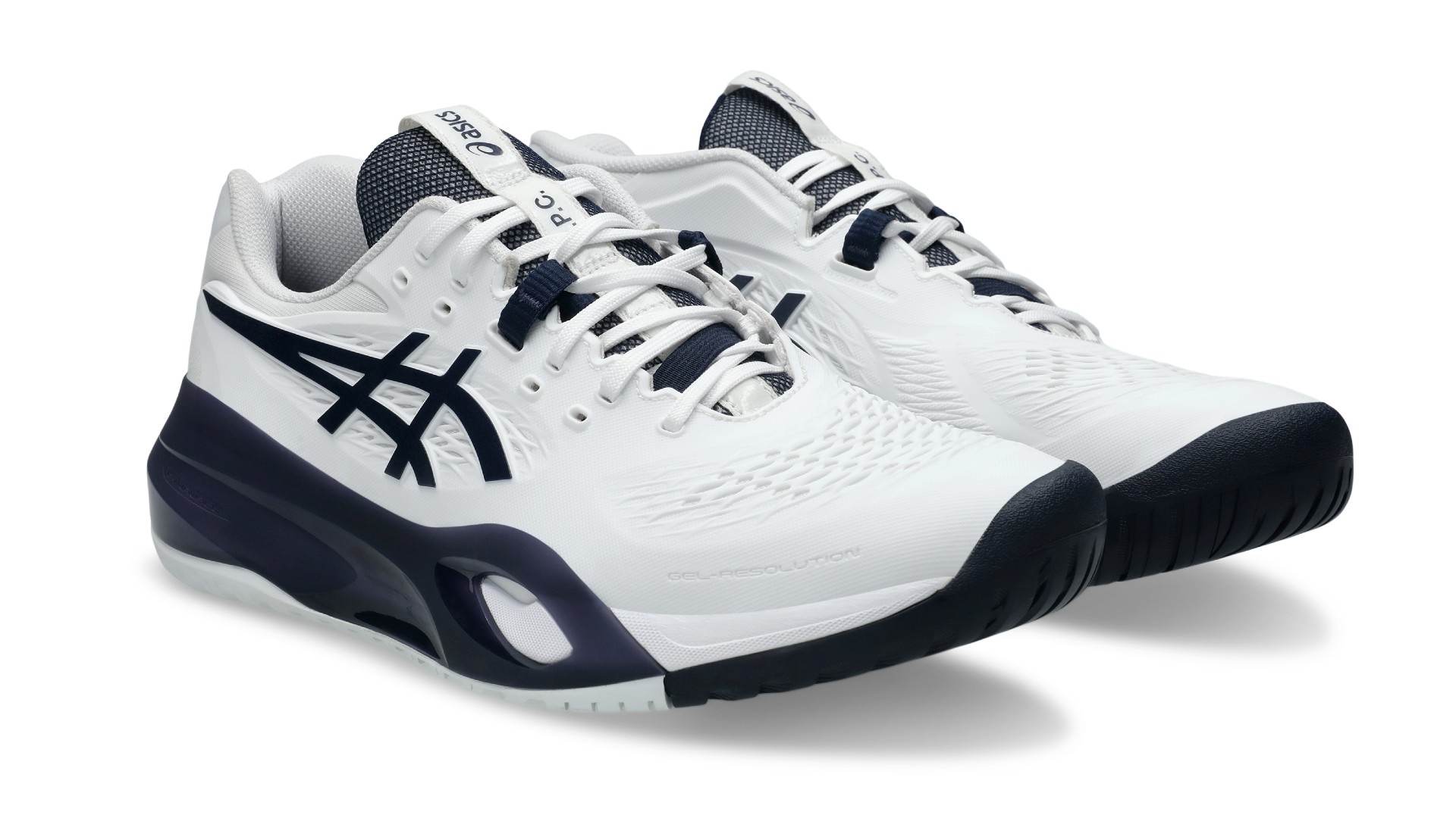 Asics se une à A.P.C. para lançar sua primeira coleção completa