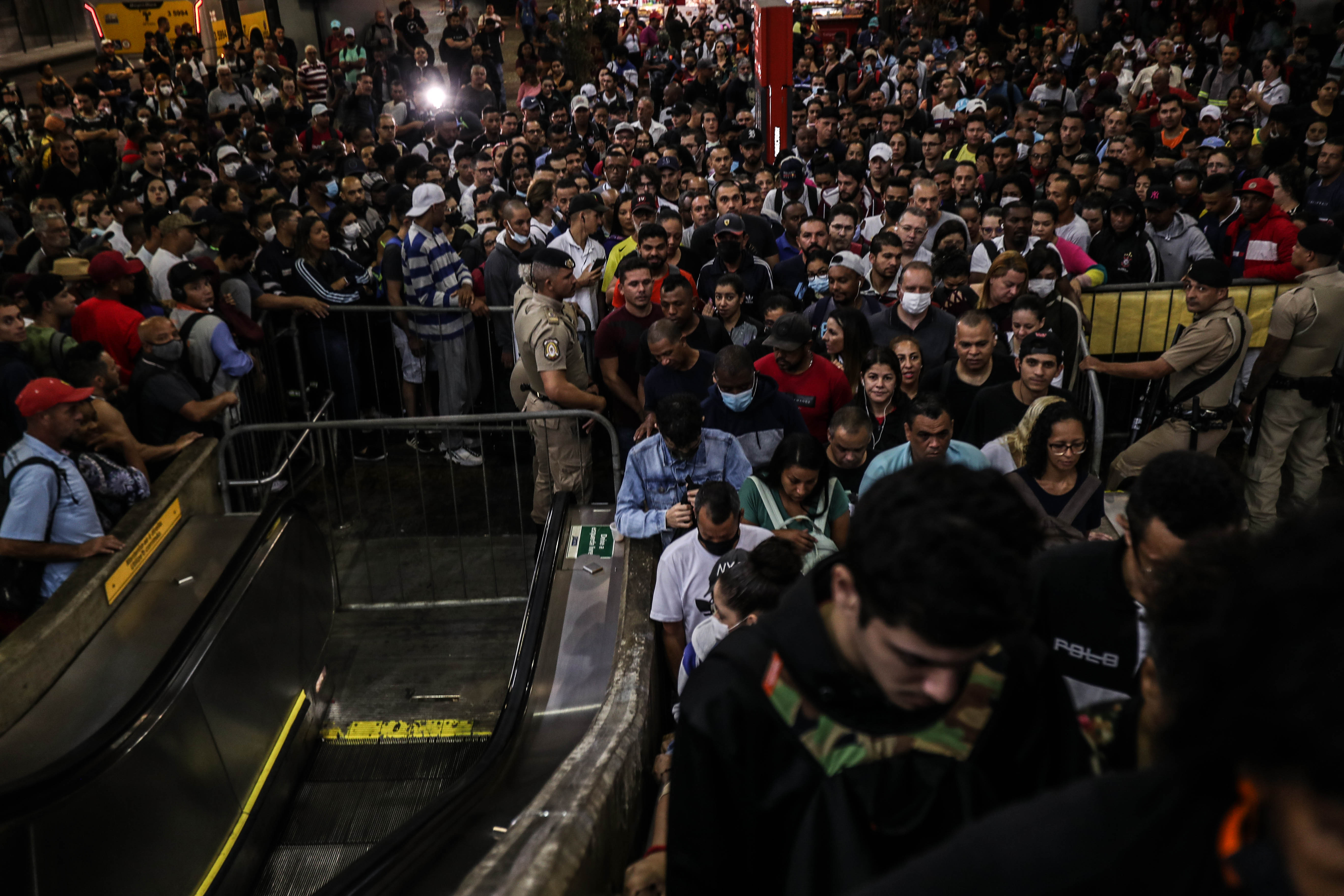 Greve do Metrô de SP: 4 linhas estão paralisadas nesta quinta-feira; saiba quais - Estadão
