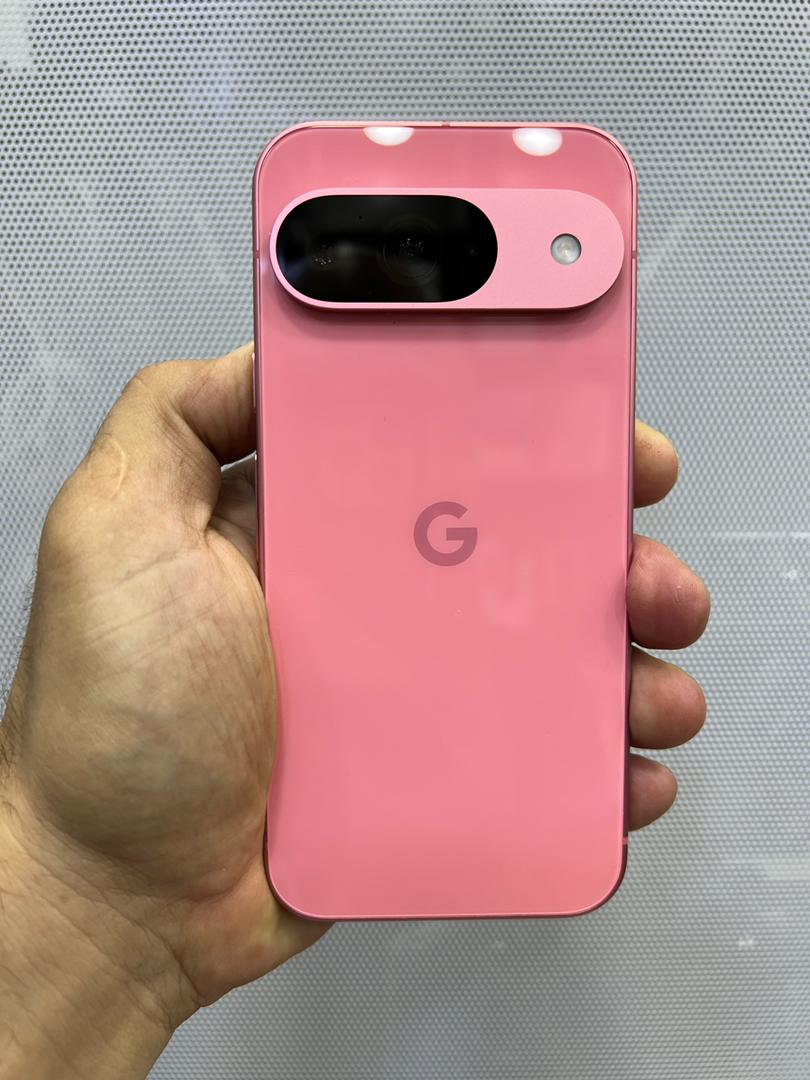 Google Pixel 9 rosa aparece em vídeo mês antes do lançamento