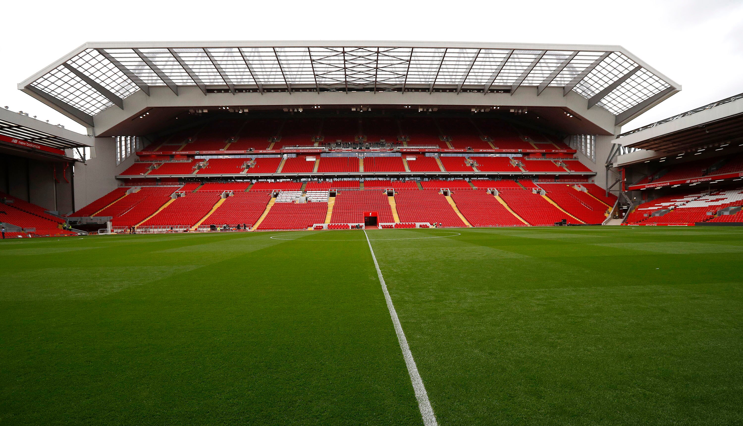 A Sala De Mudança No Estádio De Anfield Em Liverpool, Reino Unido