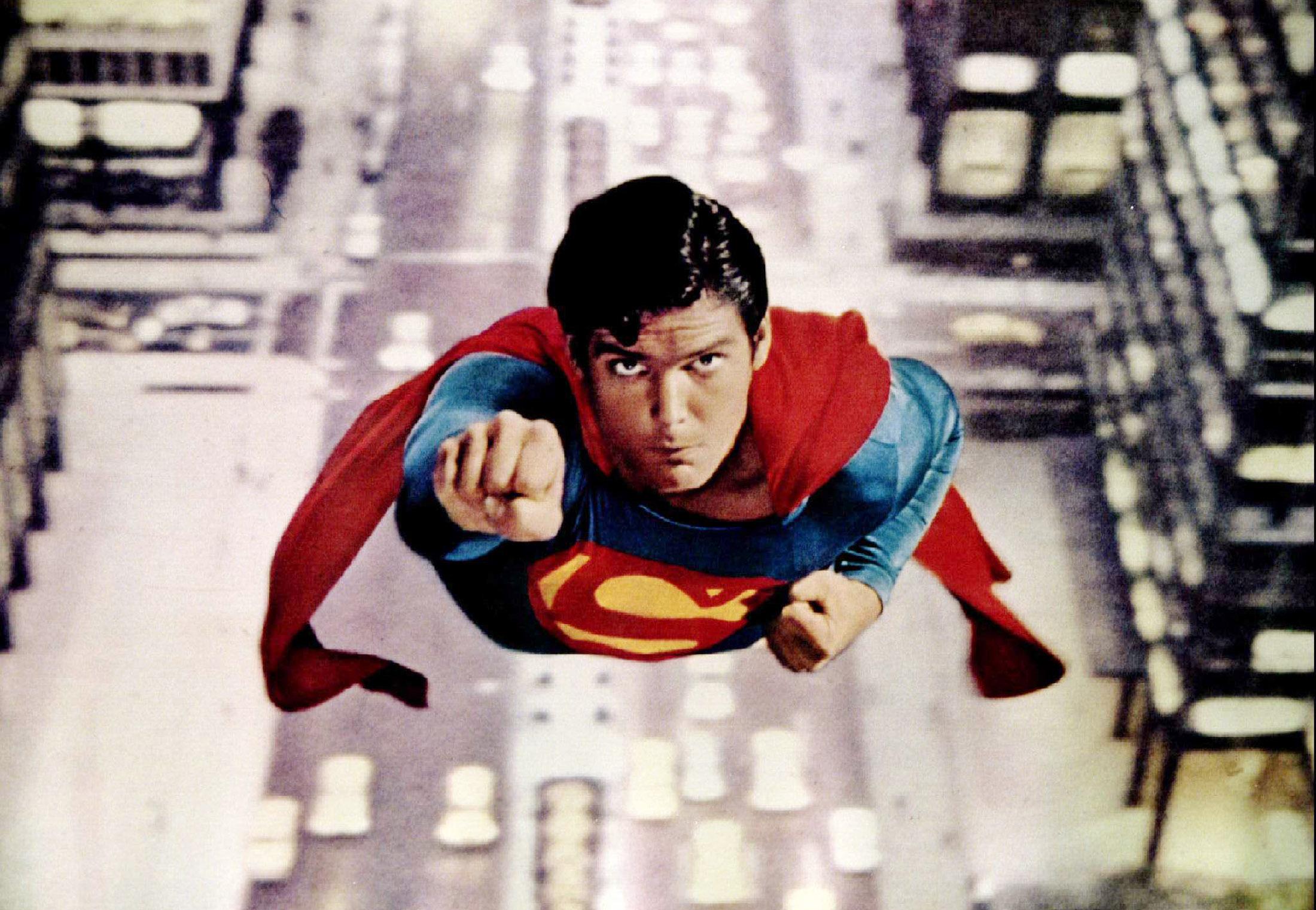 filmes antigos superman tributo Christopher Reeve 