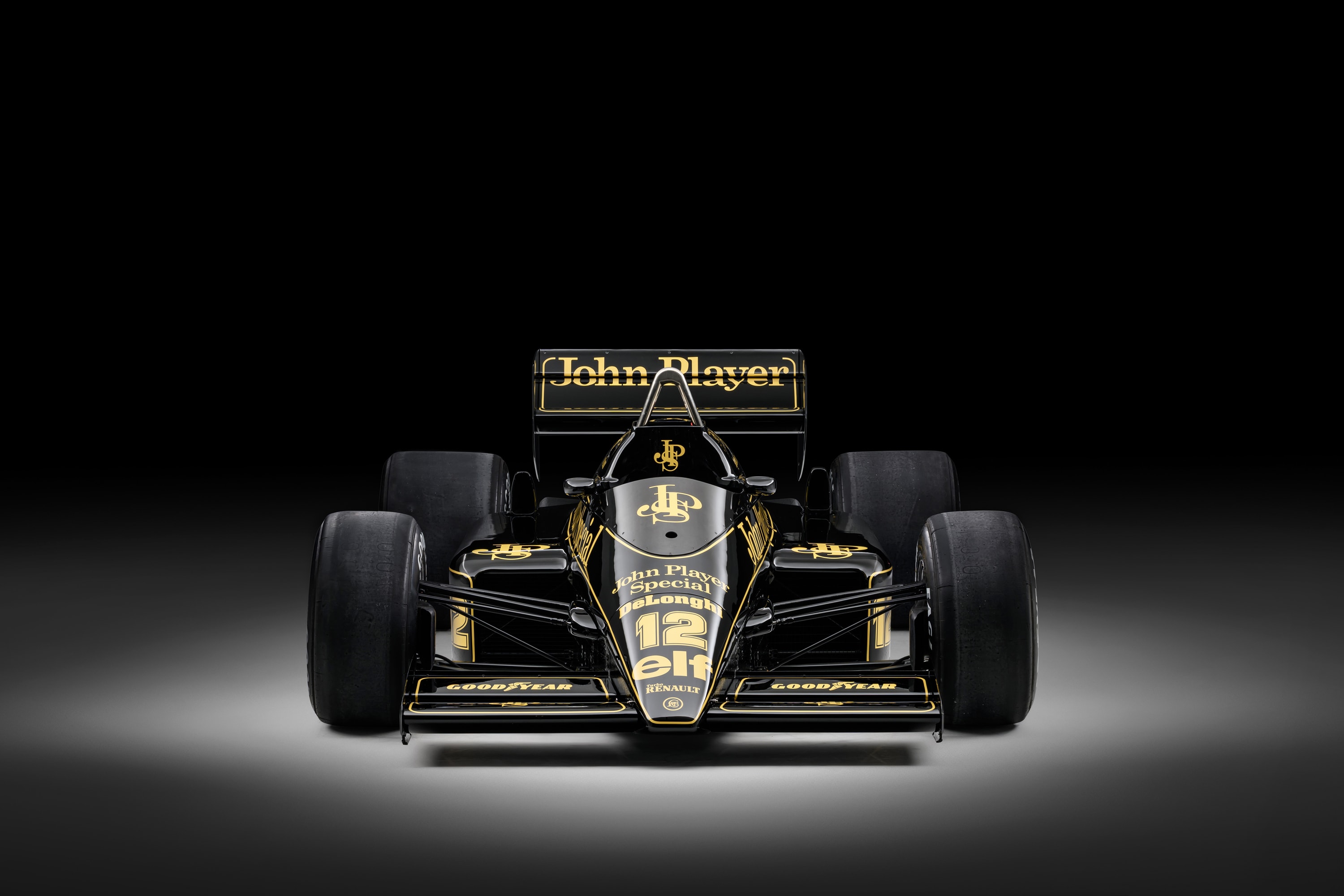 Lotus 98T, carro pilotado por Ayrton Senna na Fórmula 1, vai a