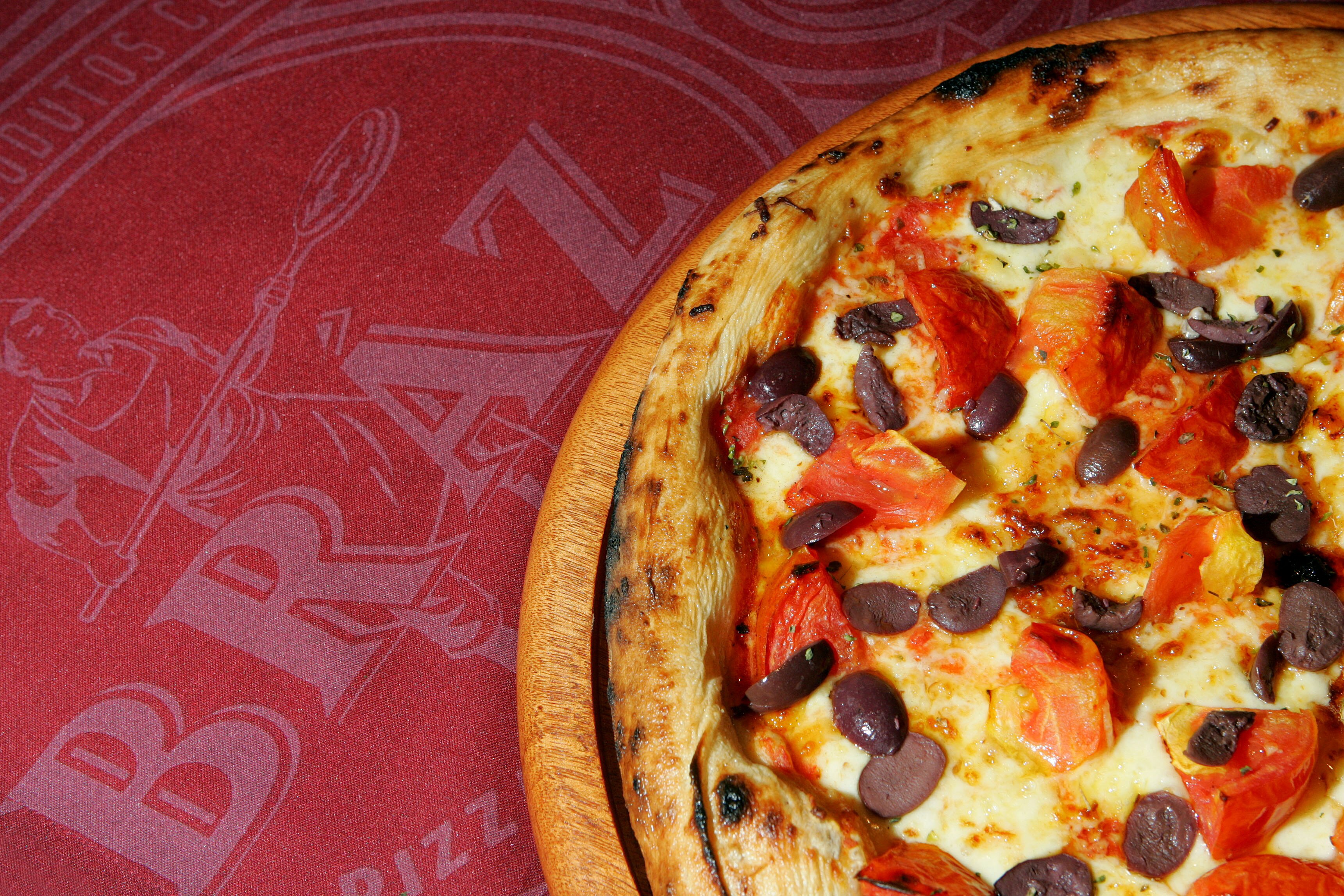 A Pizza: clássica pizza italiana em Porto Alegre