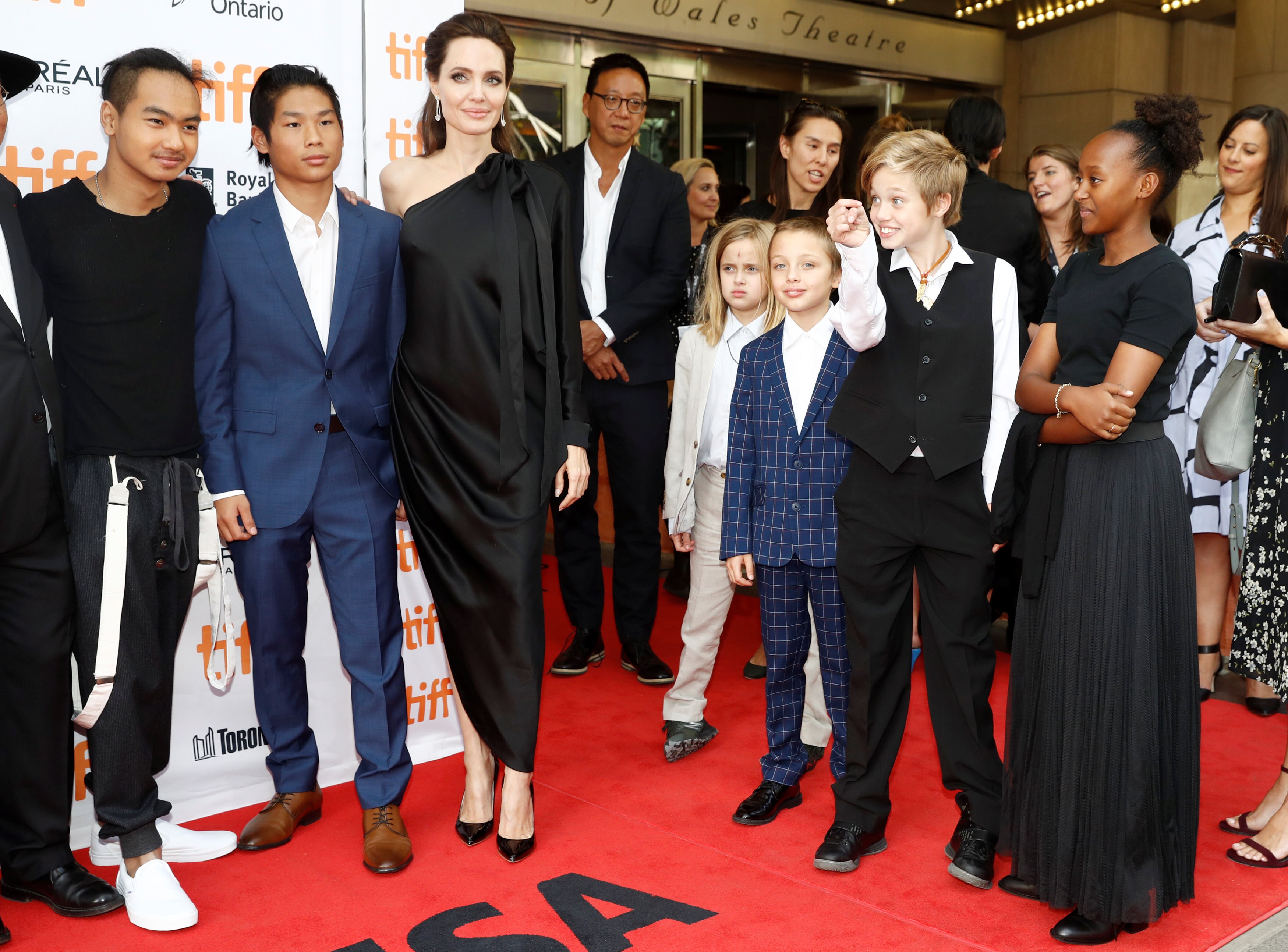 Foto: Filho de Angelina Jolie e Brad Pitt, Pax atualmente está com