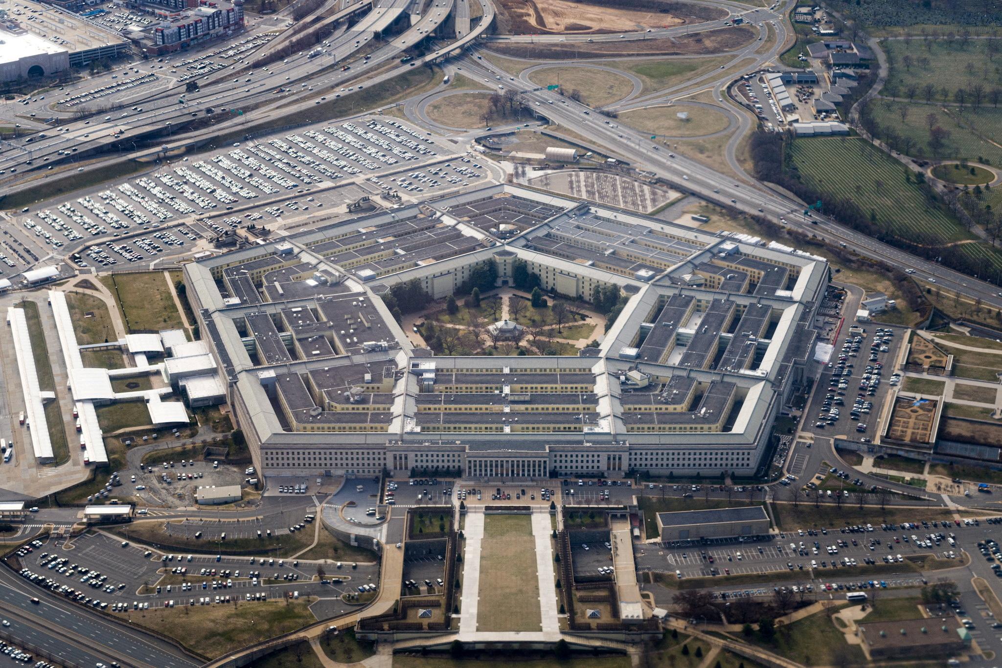 Como documentos ultrassecretos do Pentágono se espalharam na internet