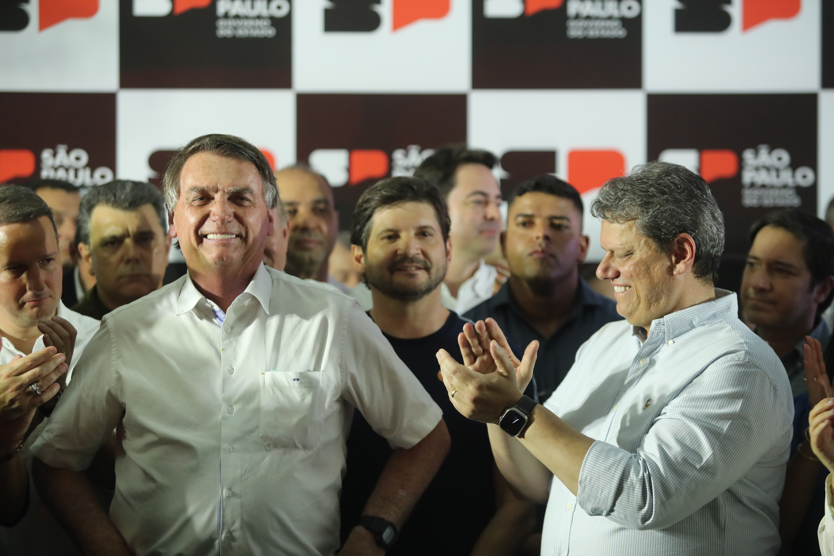 Cidade de Barretos dá título de cidadão honorário a Jair Bolsonaro