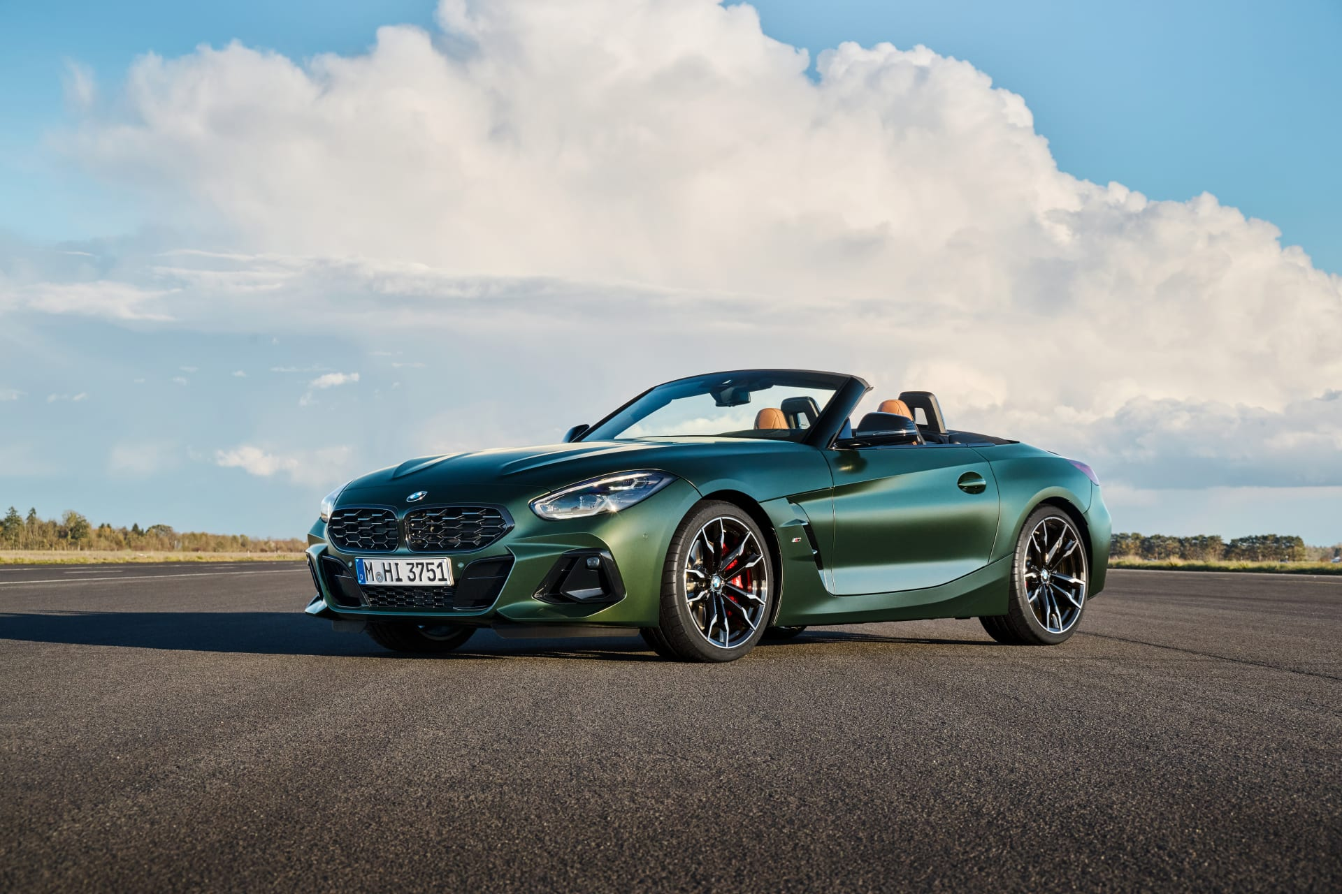 BMW Z4 com câmbio manual terá produção estendida por causa da boa