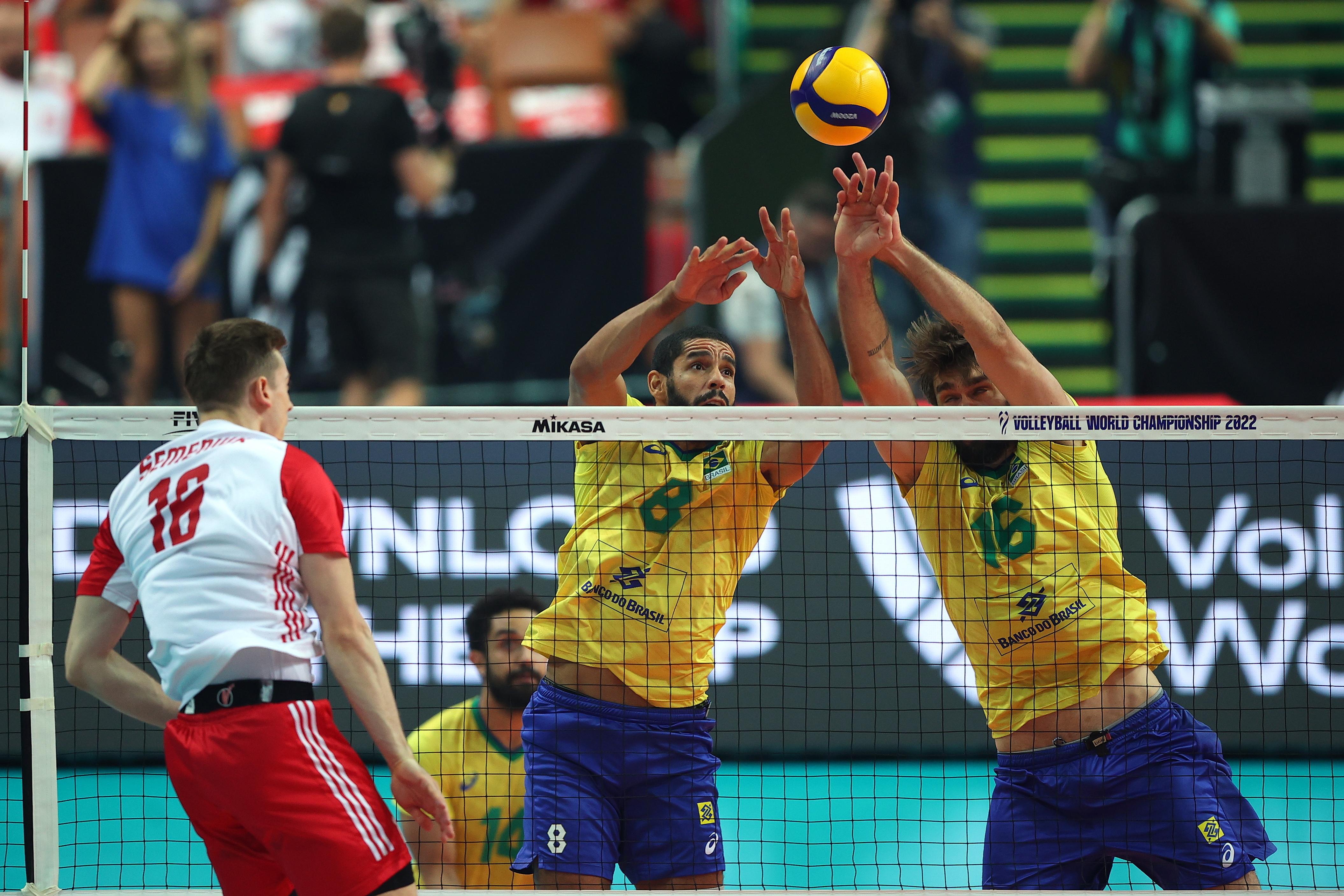 Brasil perde para Polônia na semifinal do Mundial de Vôlei