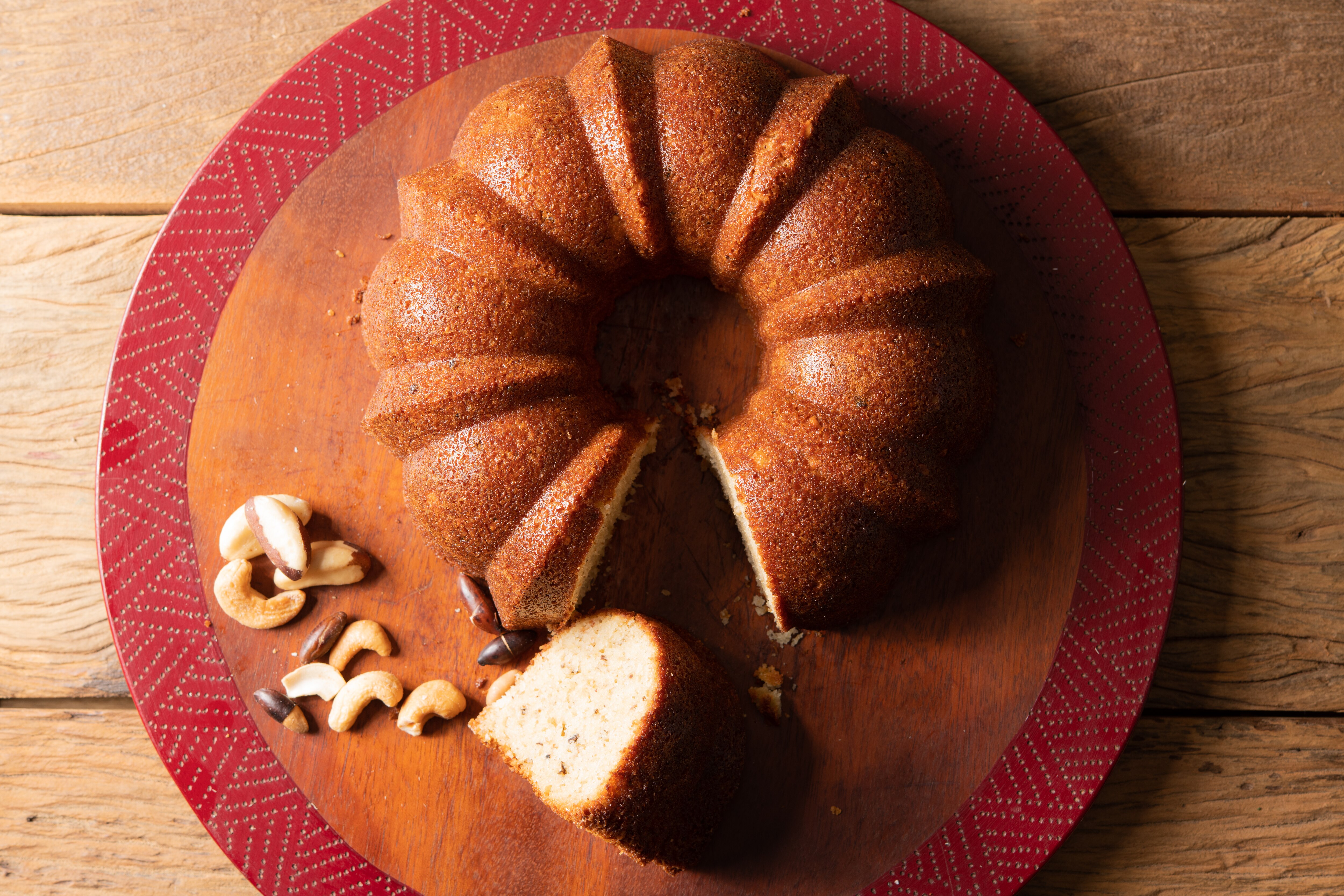 De dar água na boca: faça receita de bolo de cenoura no liquidificador