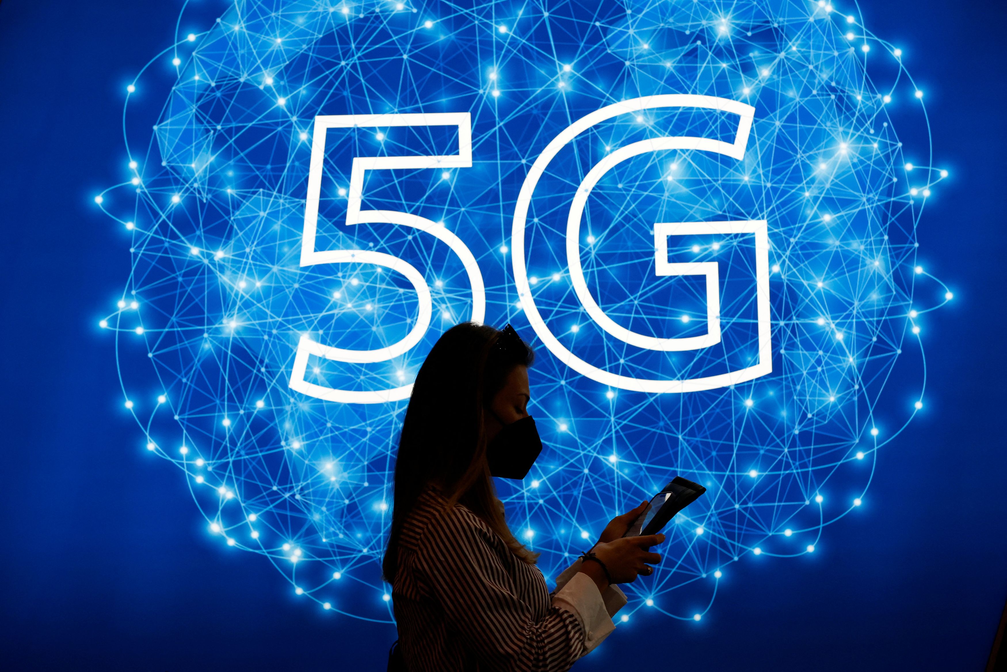 Claro lança novos planos com mais franquia para 5G