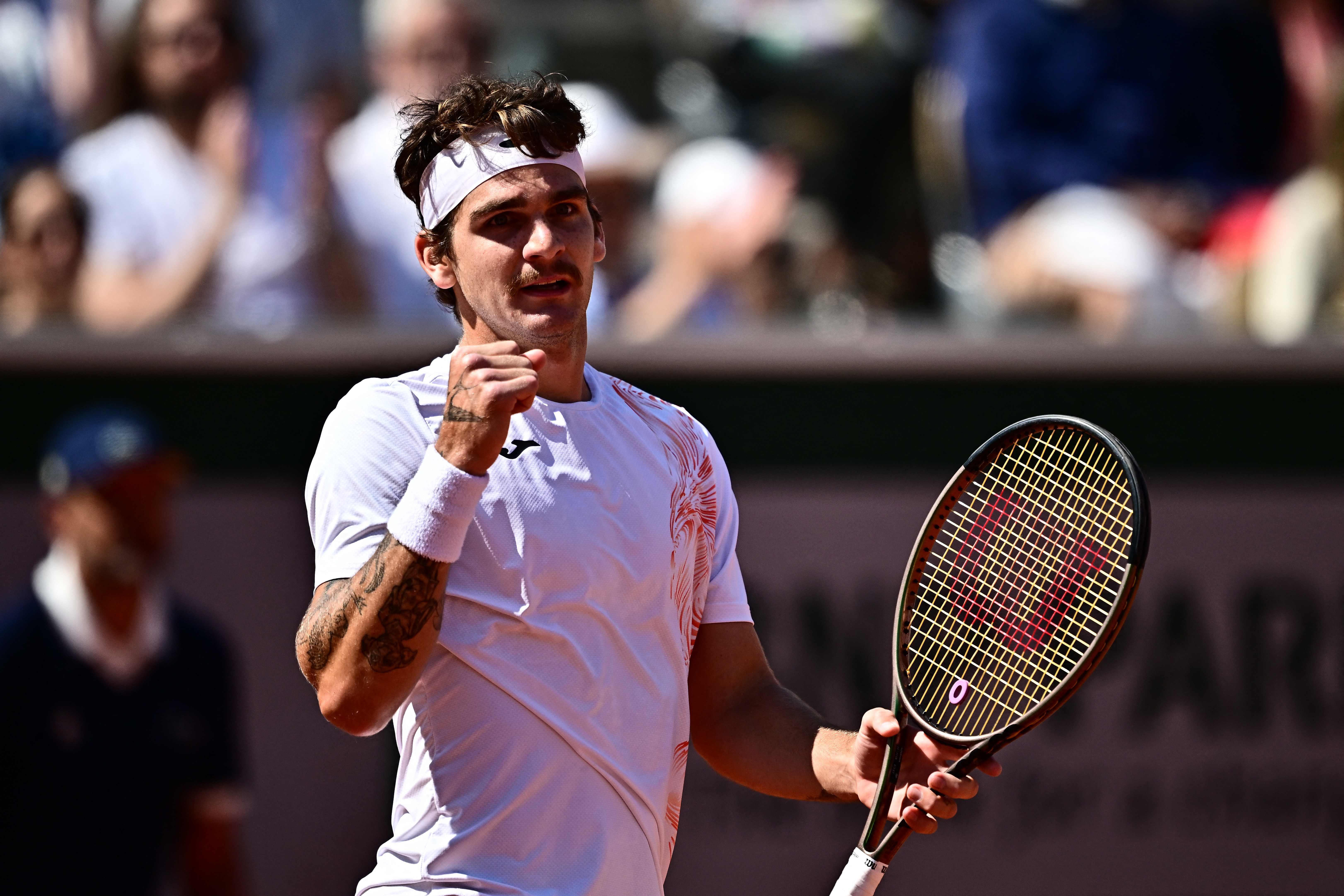 O brasileiro Thiago Wild faz história em Roland Garros. E é só a primeira  rodada