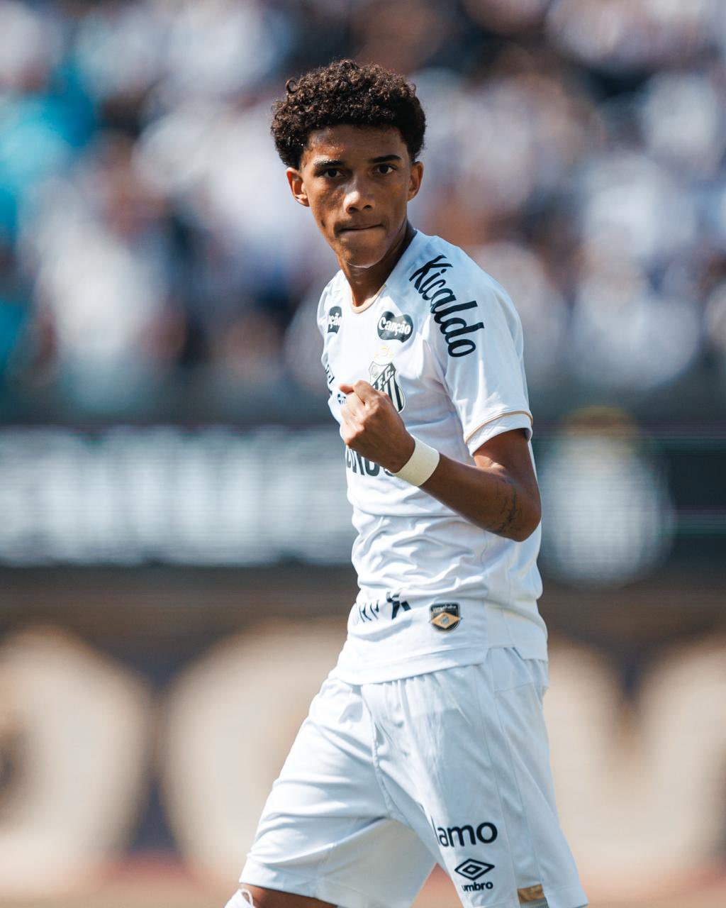 Andrey Santos no Palmeiras? Saiba quem é volante do Chelsea que
