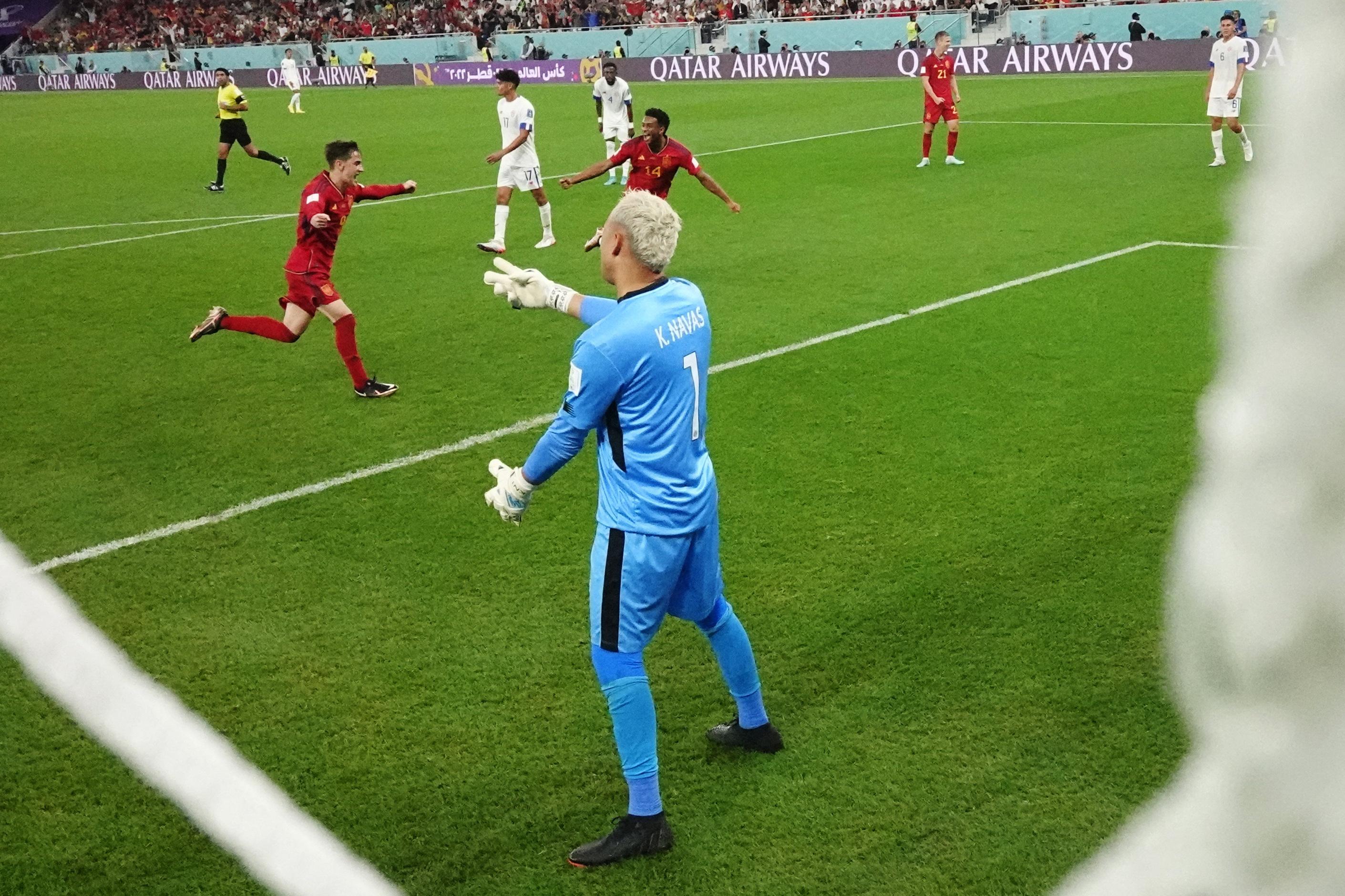 Espanha aplica 7 a 0 na Costa Rica na estreia na Copa do Mundo - Copa -  Jornal VS