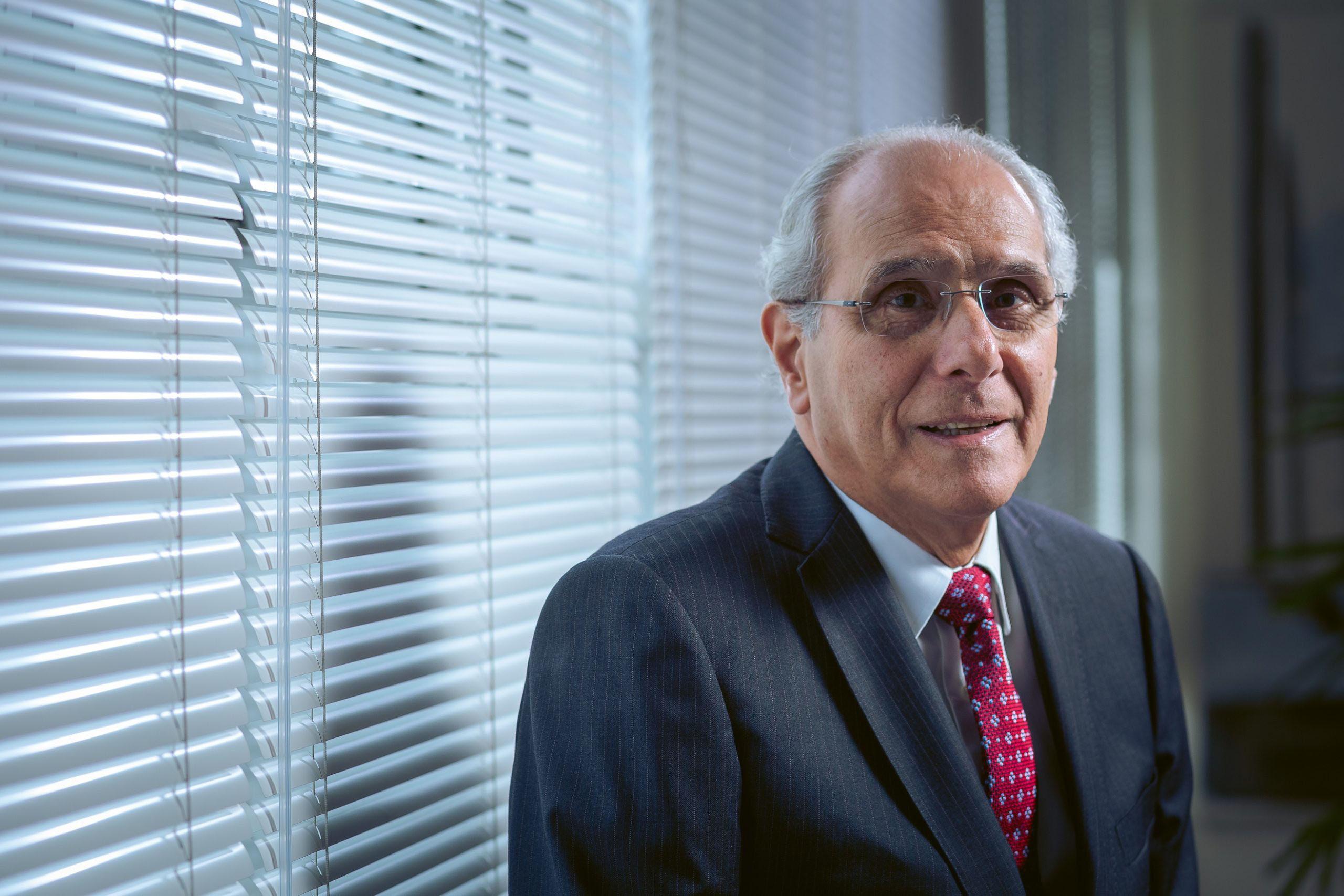 N&atilde;o vejo espa&ccedil;o para crise chegar a bancos do Brasil', afirma ex-diretor do Banco  Central - Estad&atilde;o