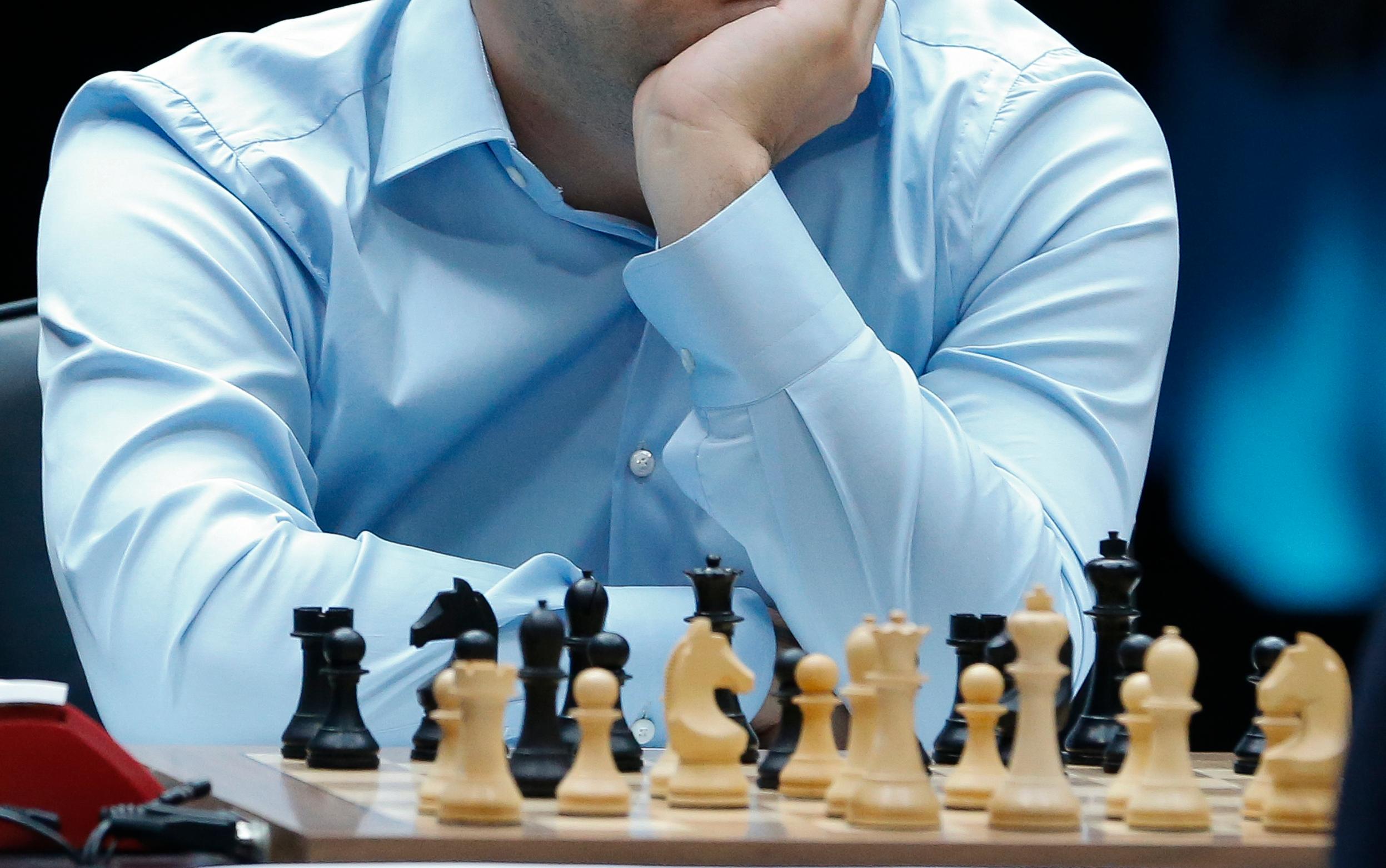 Federação internacional de xadrez proíbe homens biológicos de competirem no  feminino - Guiame