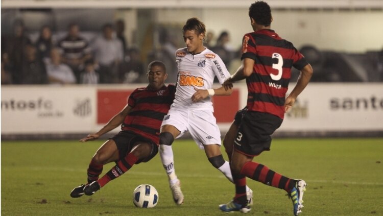 Flamengo vs santos cheap ronaldinho vs neymar