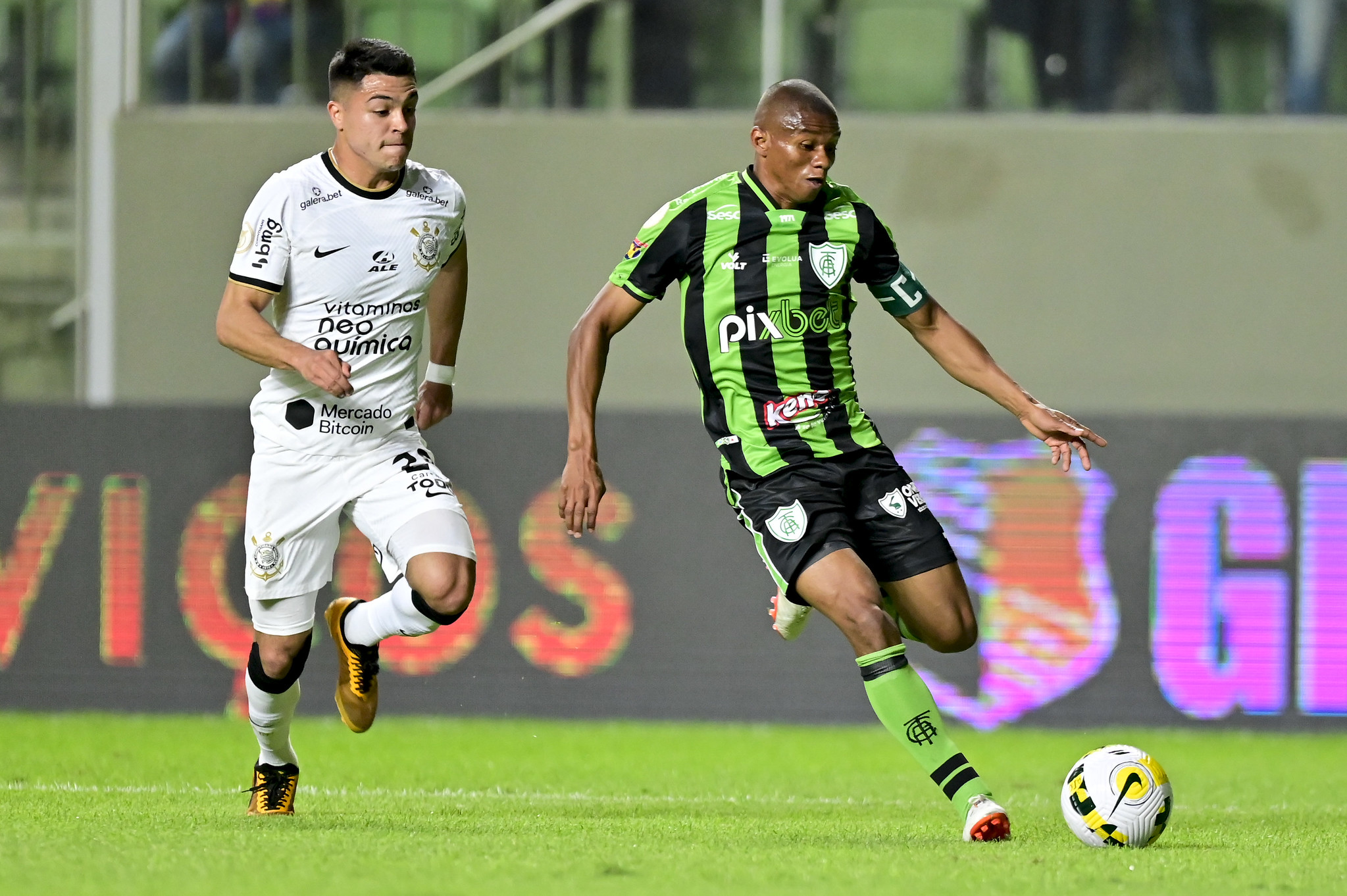 Corinthians é superado pelo Red Bull Bragantino por 1 a 0, no