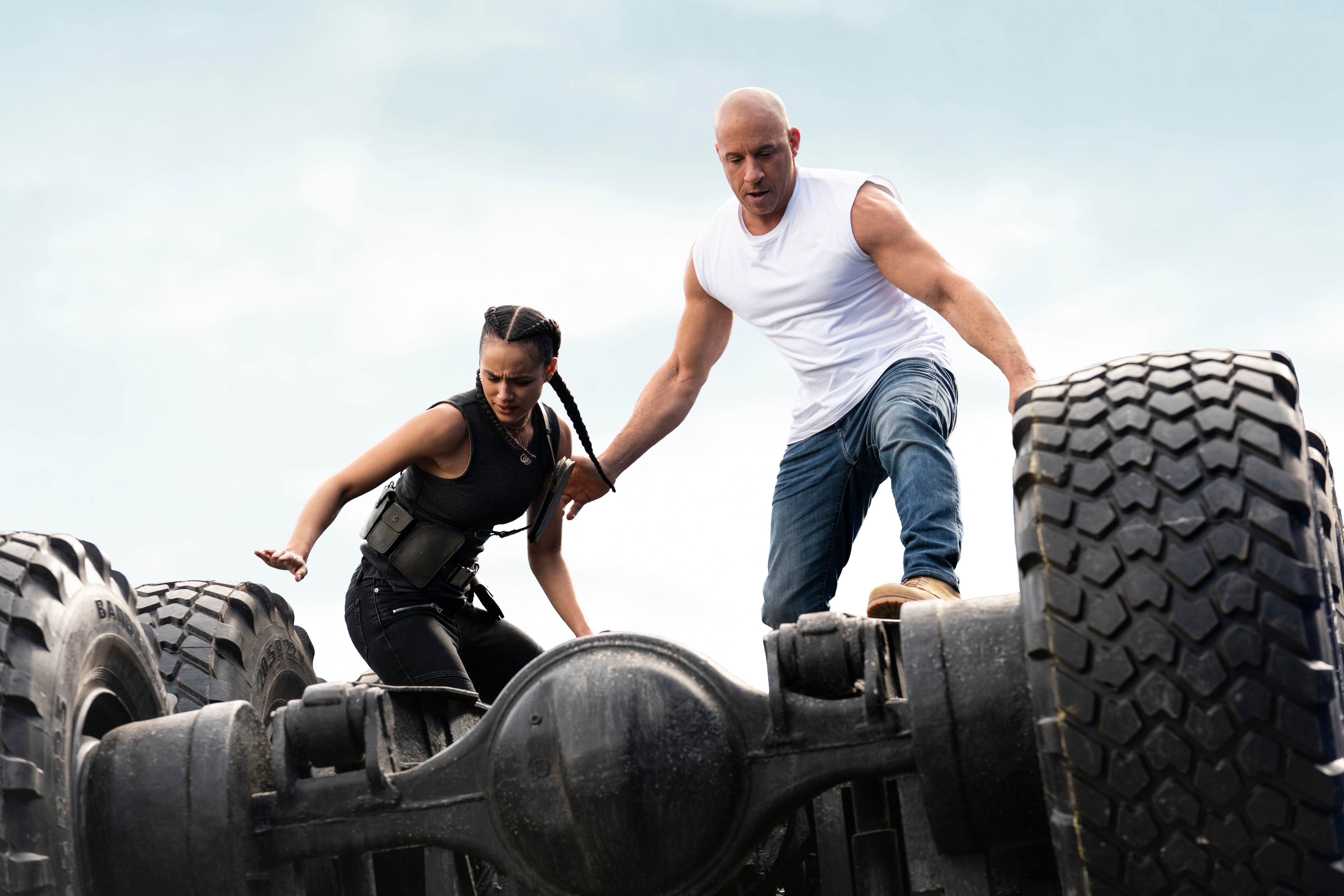 Velozes & Furiosos: Hobbs & Shaw chega com muita ação