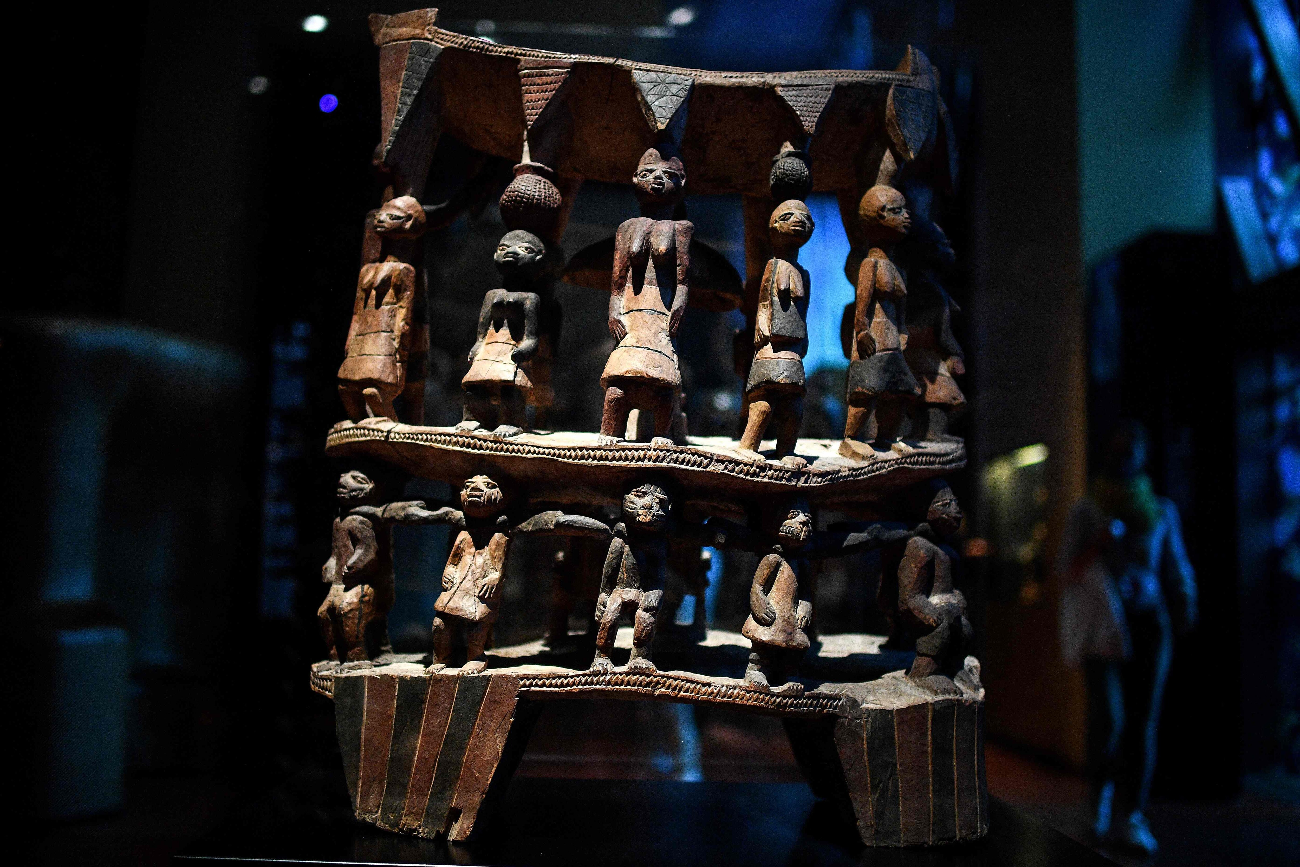 Fétiches ancienne Côte des Esclaves 民族美術 Fetiche Vili (33394) - Fetiches Vili - Arte africana rdc ex zaire