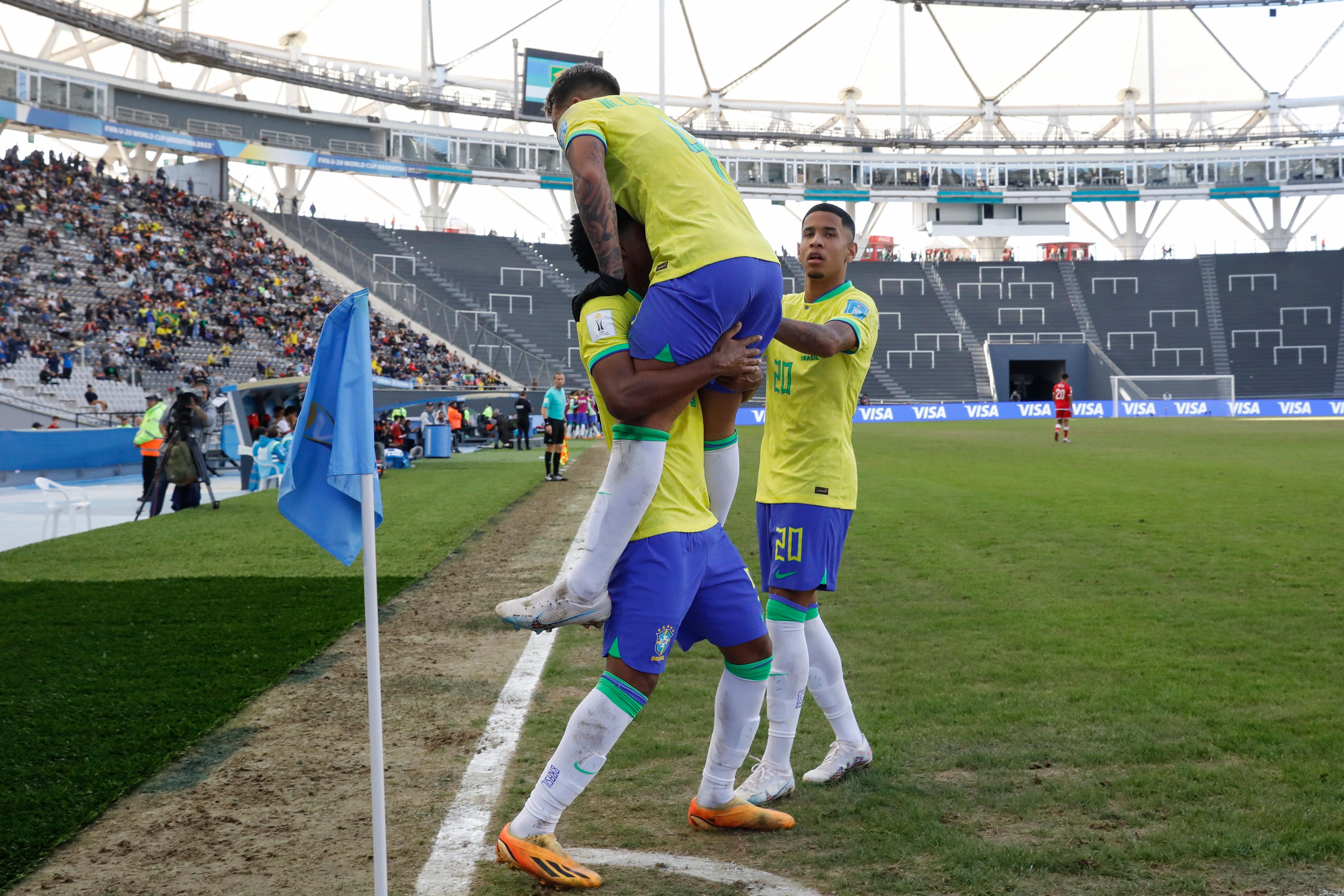 ENDRICK, VITOR ROQUE E MARCOS LEONARDO: QUEM É MELHOR? - POLÊMICAS