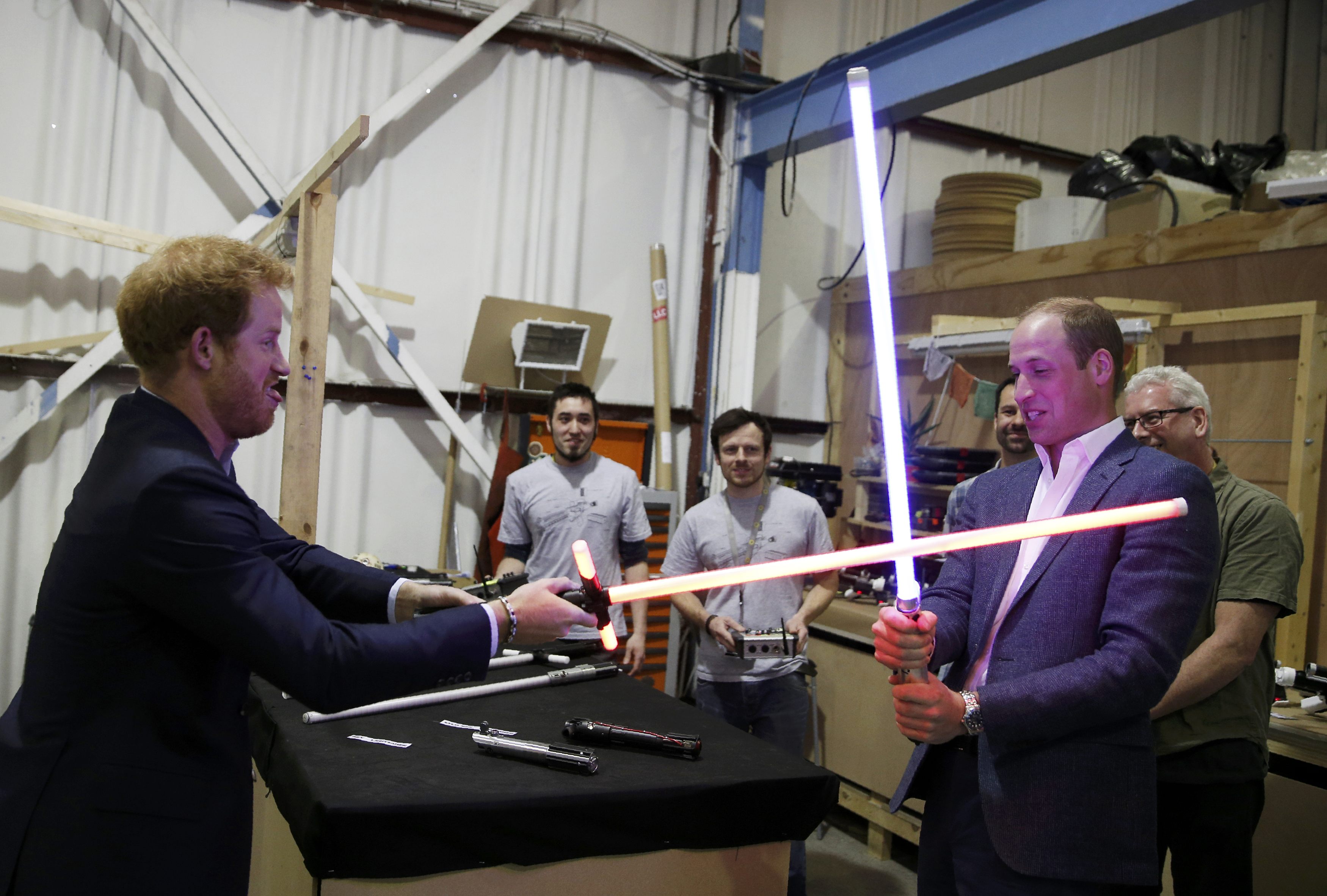 Os Últimos Jedi”: participação de Harry e William foi cortada por conta da  altura dos príncipes