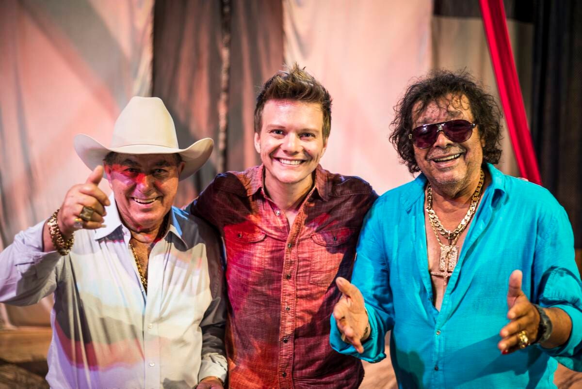 Morre aos 68 anos, o cantor sertanejo José Rico, que fazia dupla