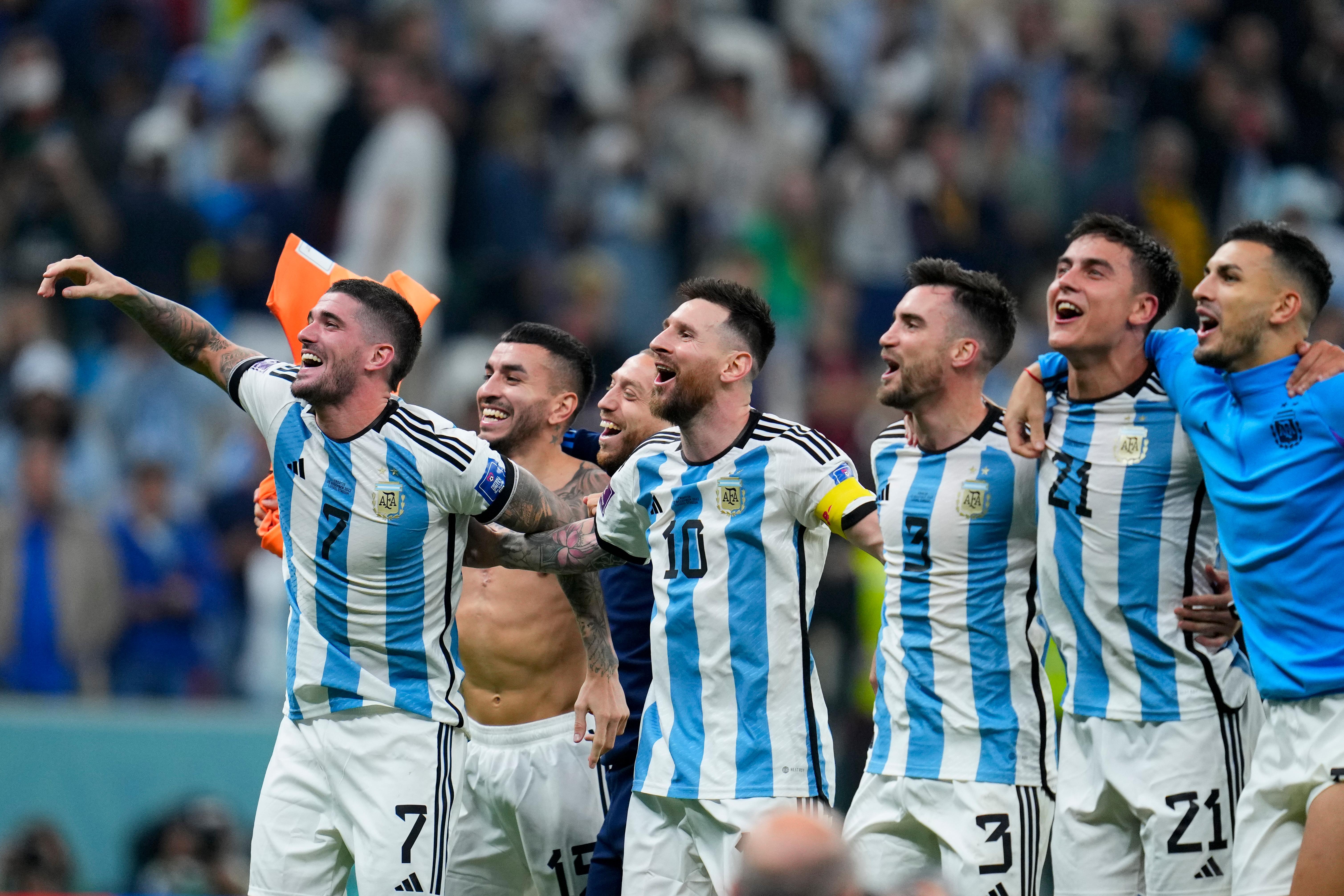Vovó Argentina viraliza nas redes ao comemorar vitórias da Seleção - Estadão
