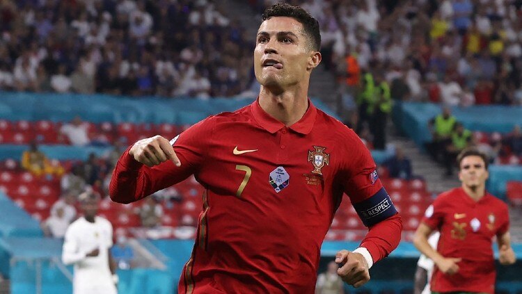 Cristiano Ronaldo brilha, e Portugal vence Eslováquia em jogo