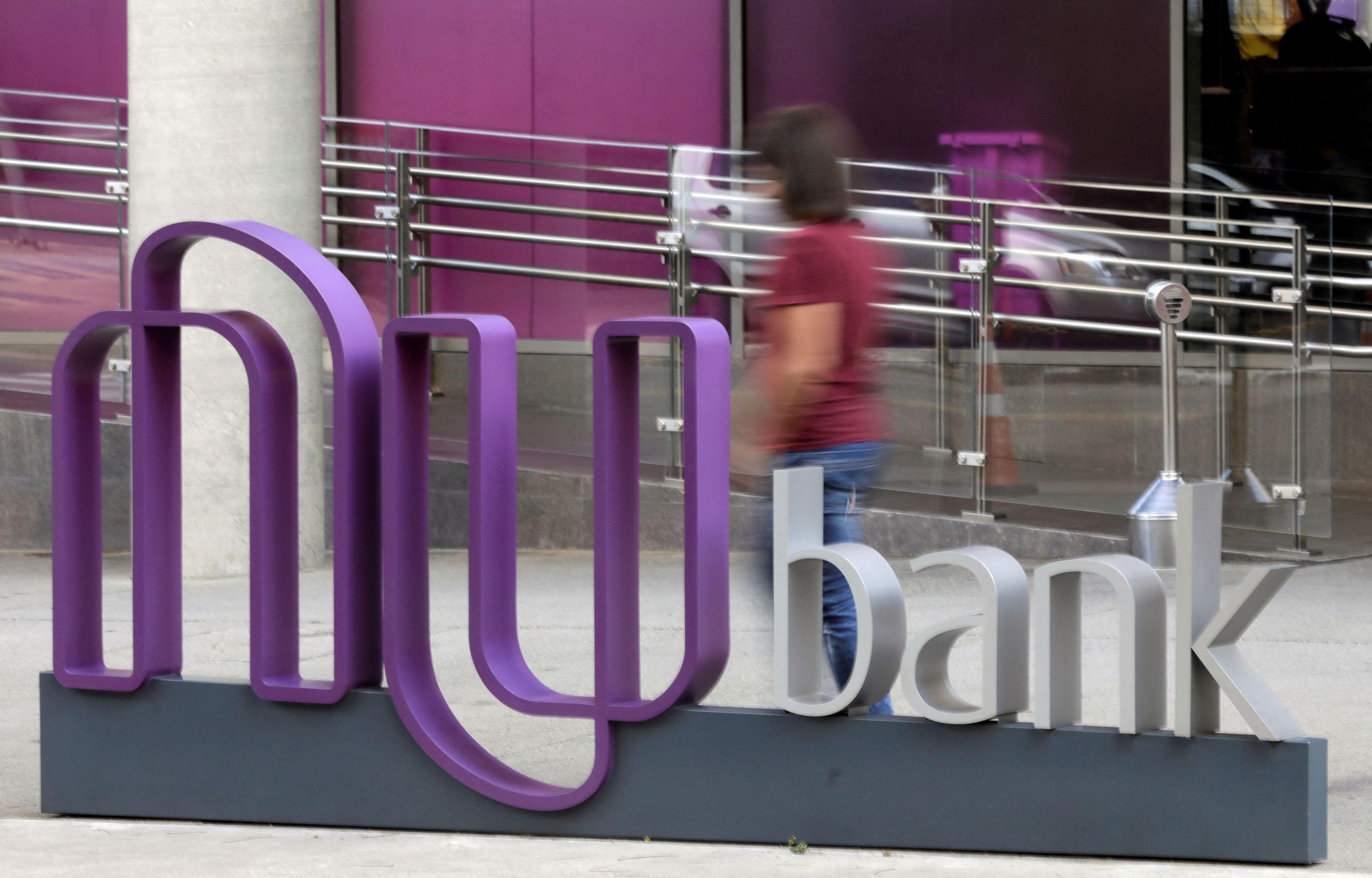 Nubank agora permite compra de quatro criptomoedas; veja quais - Estadão