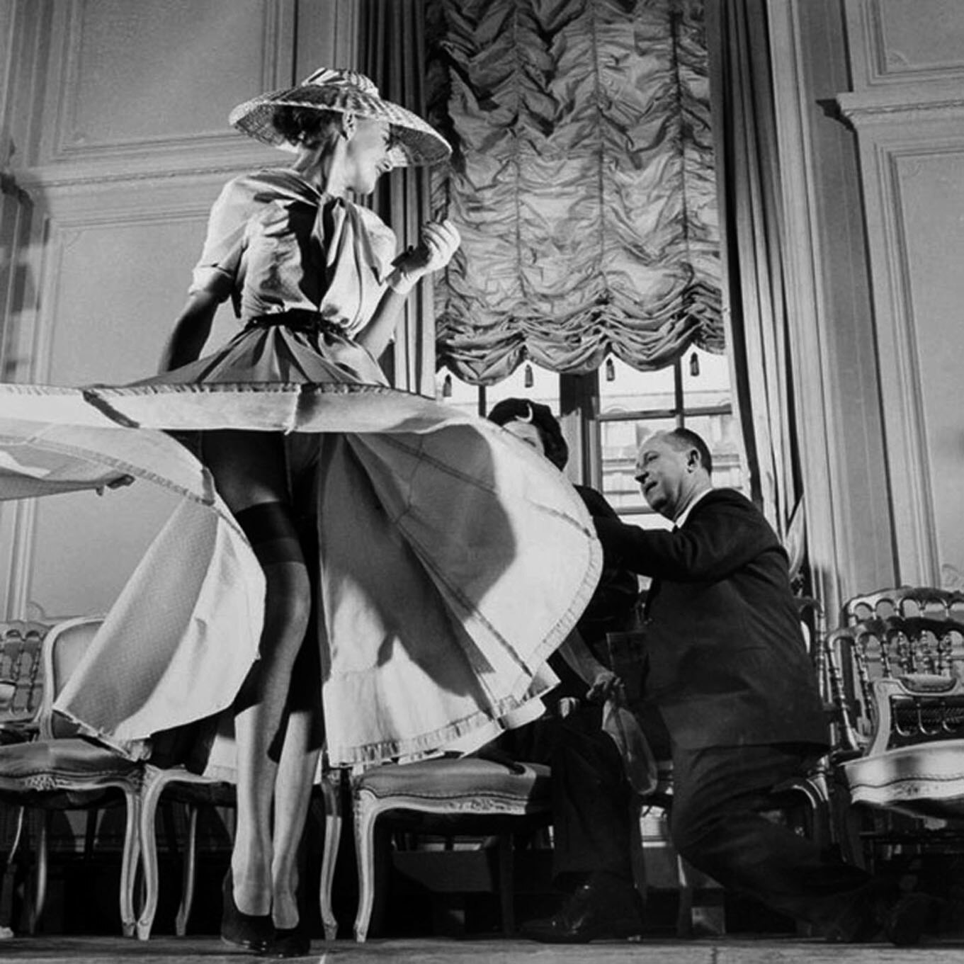 ビンテージ　Dior CHRISTIAN DIOR 1905-1957 1987 VJSN5EXUJVJAHPKFW6X7GZC43Q.jpg