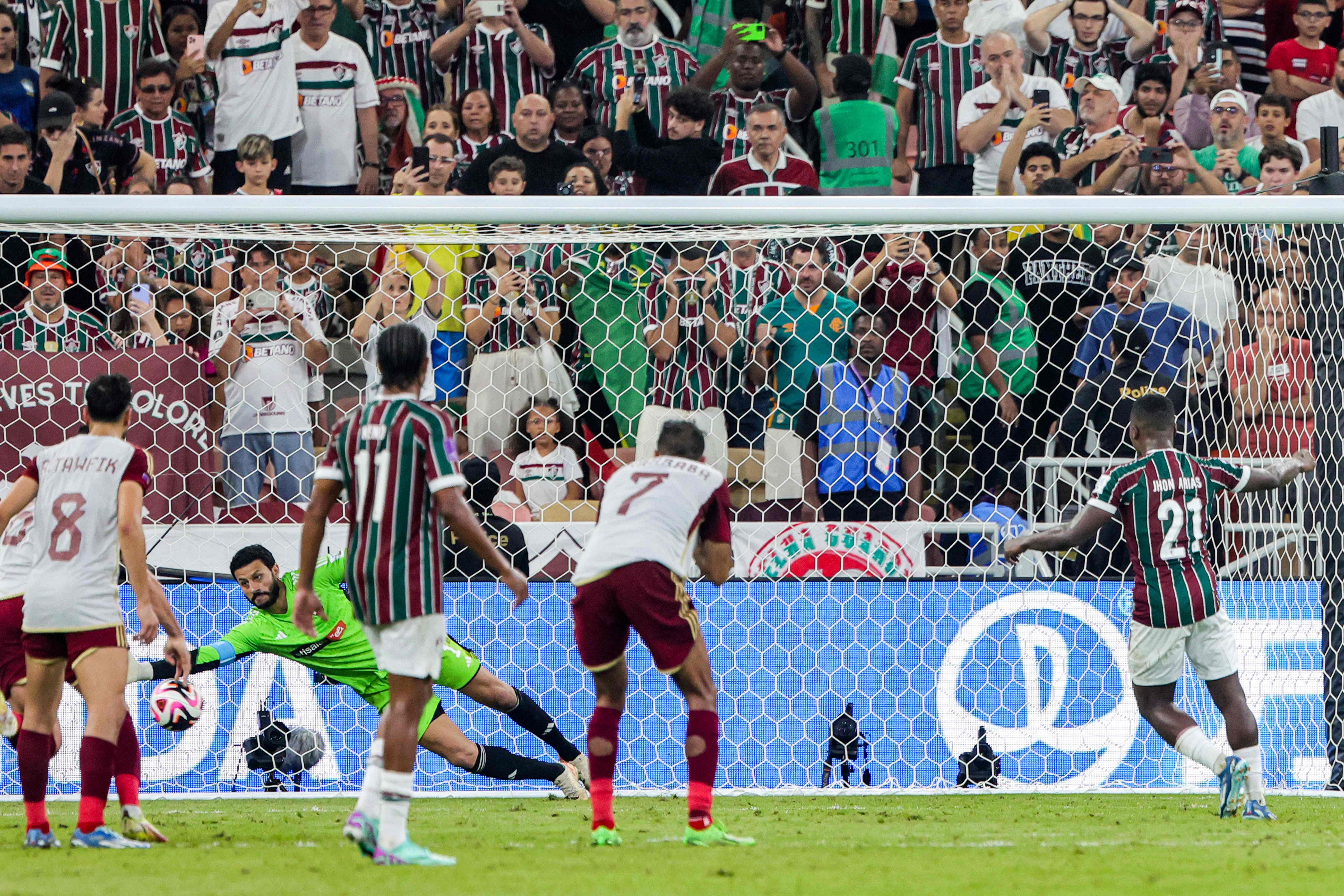 Futebol também se aprende no  - Estadão