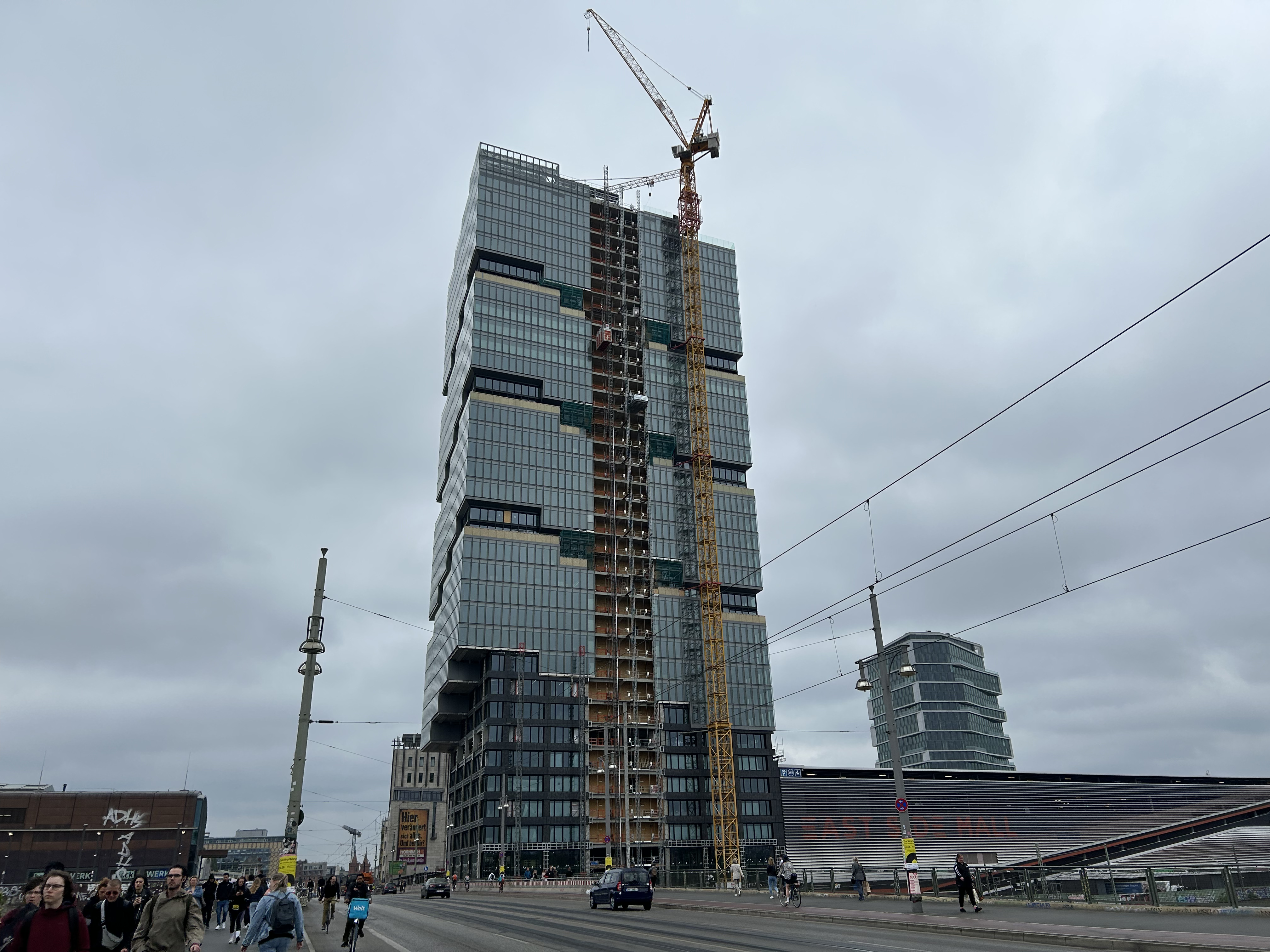 Galeria de BIG projeta arranha-céu para Frankfurt - 5