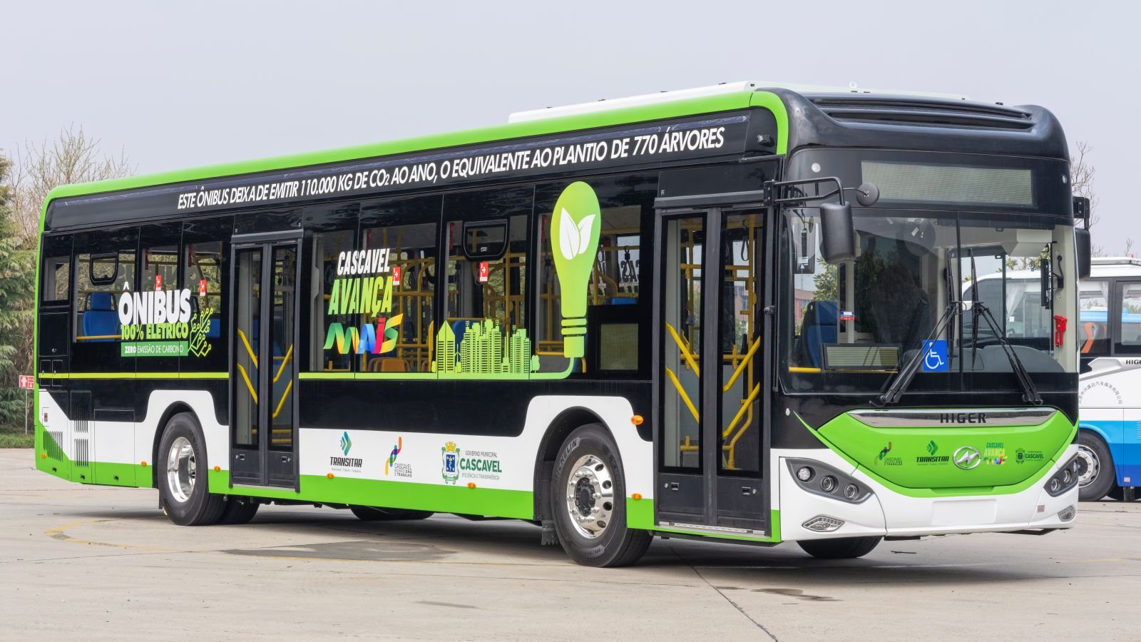 Tevx Higer lança novos ônibus elétricos Azure e Fencer no Brasil