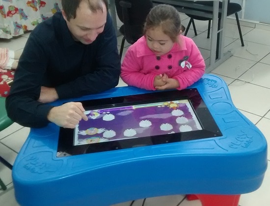 Jogos Educativos para Mesa Digital - PlayTable