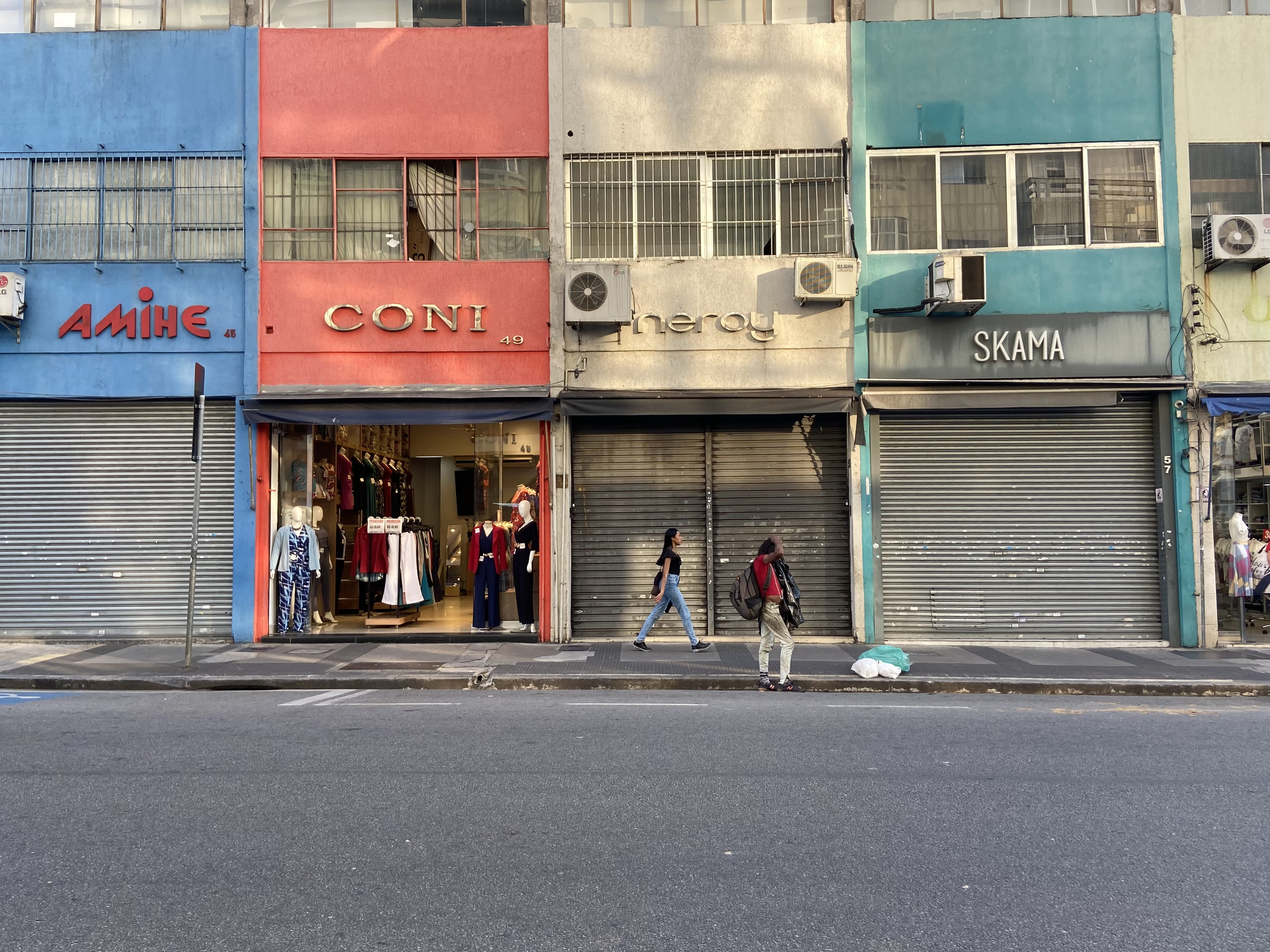 A Rua José paulino já não tem tanto movimento como antes