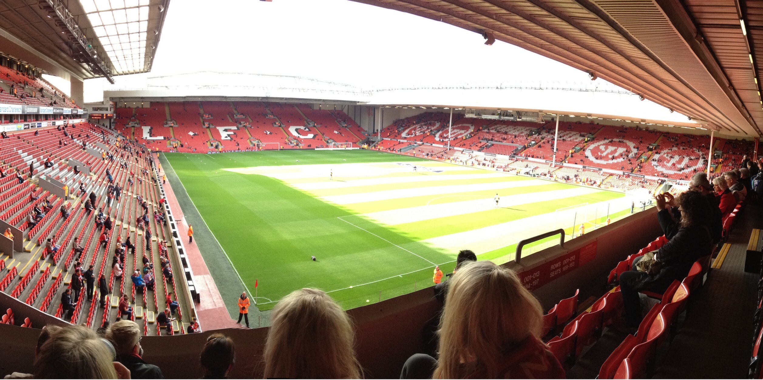 A Sala De Mudança No Estádio De Anfield Em Liverpool, Reino Unido