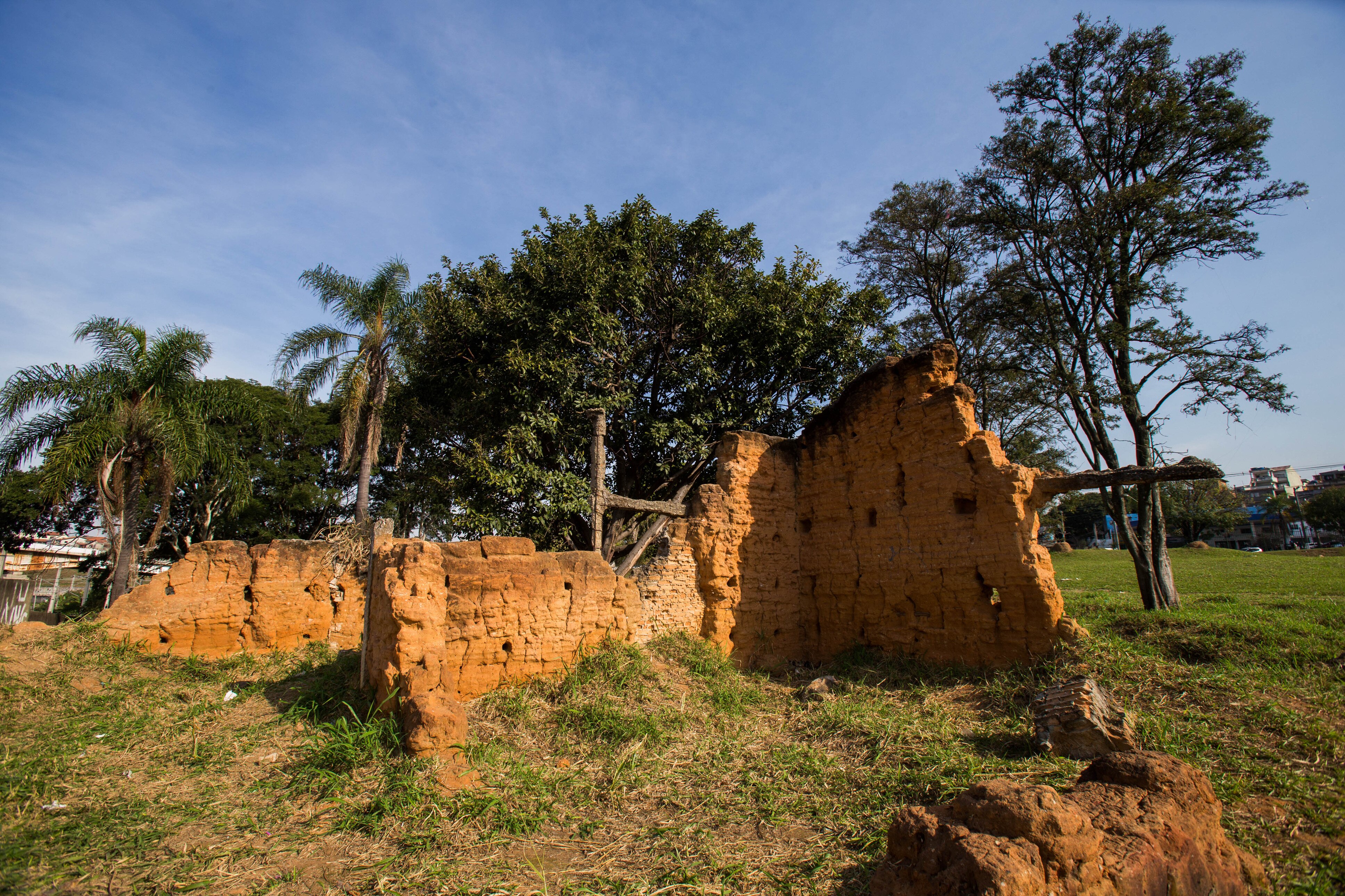 arquitextos 167.02 arqueologia paulista: As ruínas do Sítio do Morro