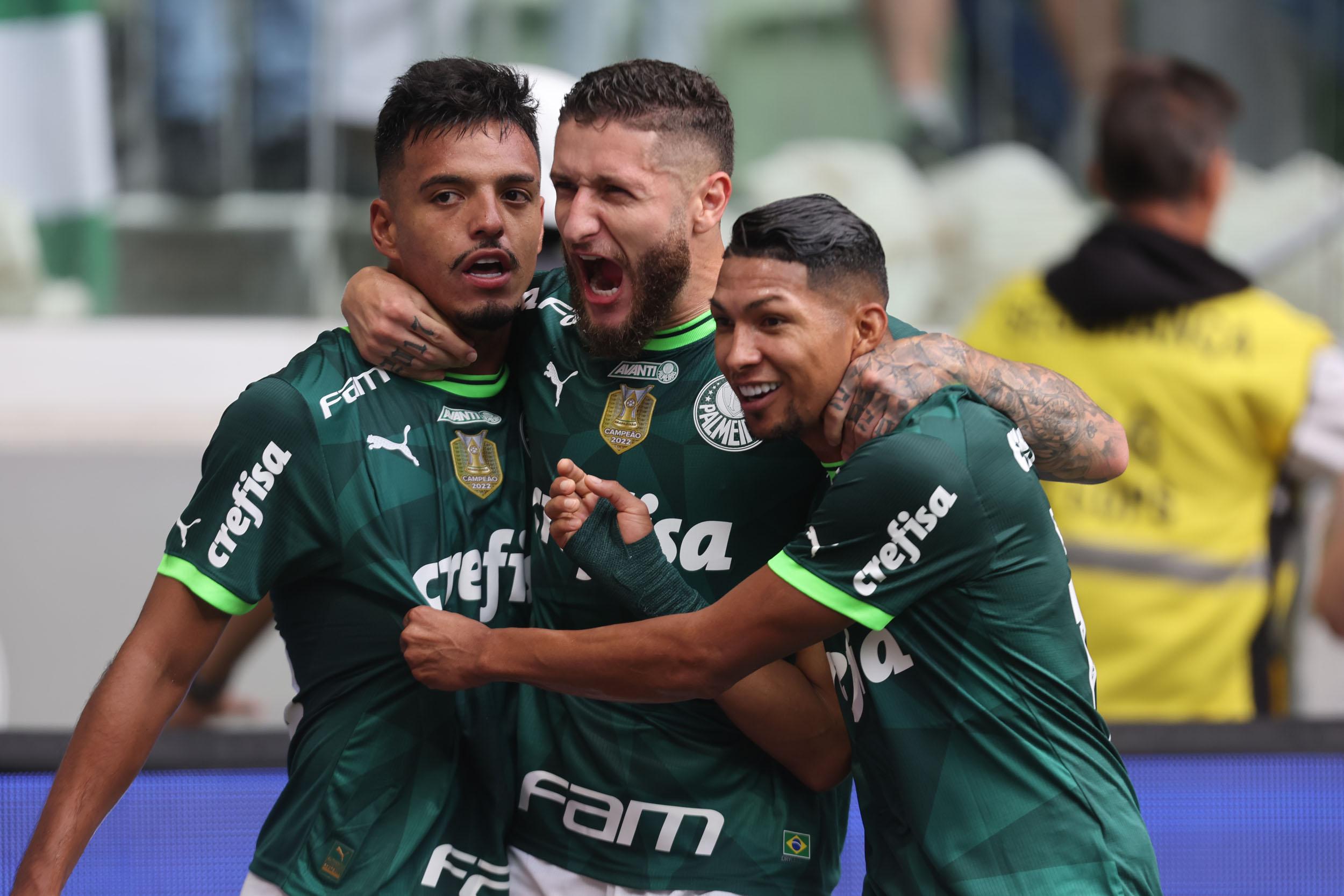 Palmeiras goleia o São Paulo e é campeão paulista de 2022