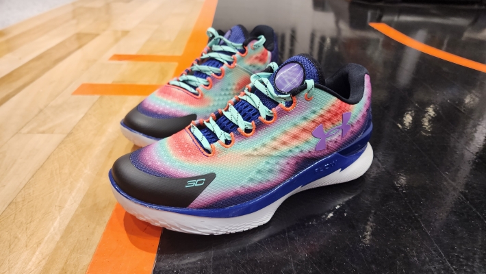 Review: Under Armour Curry One Low Flotro é a evolução refinada de