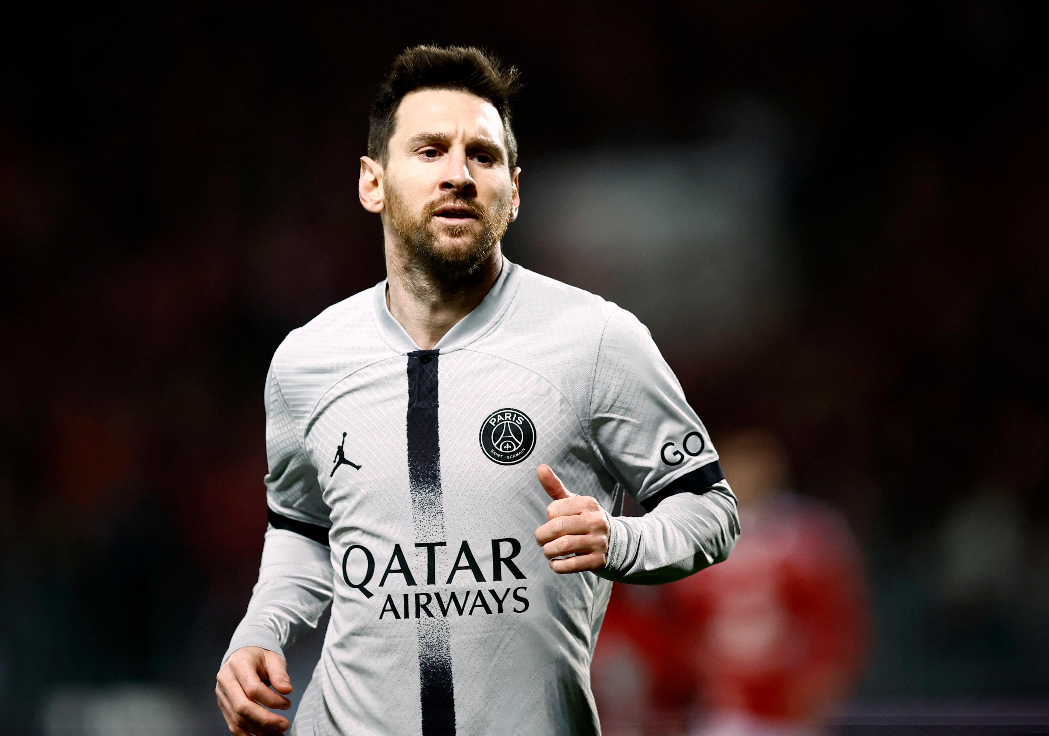 PSG quer cortar salário de Messi em 25% e partes se aproximam de