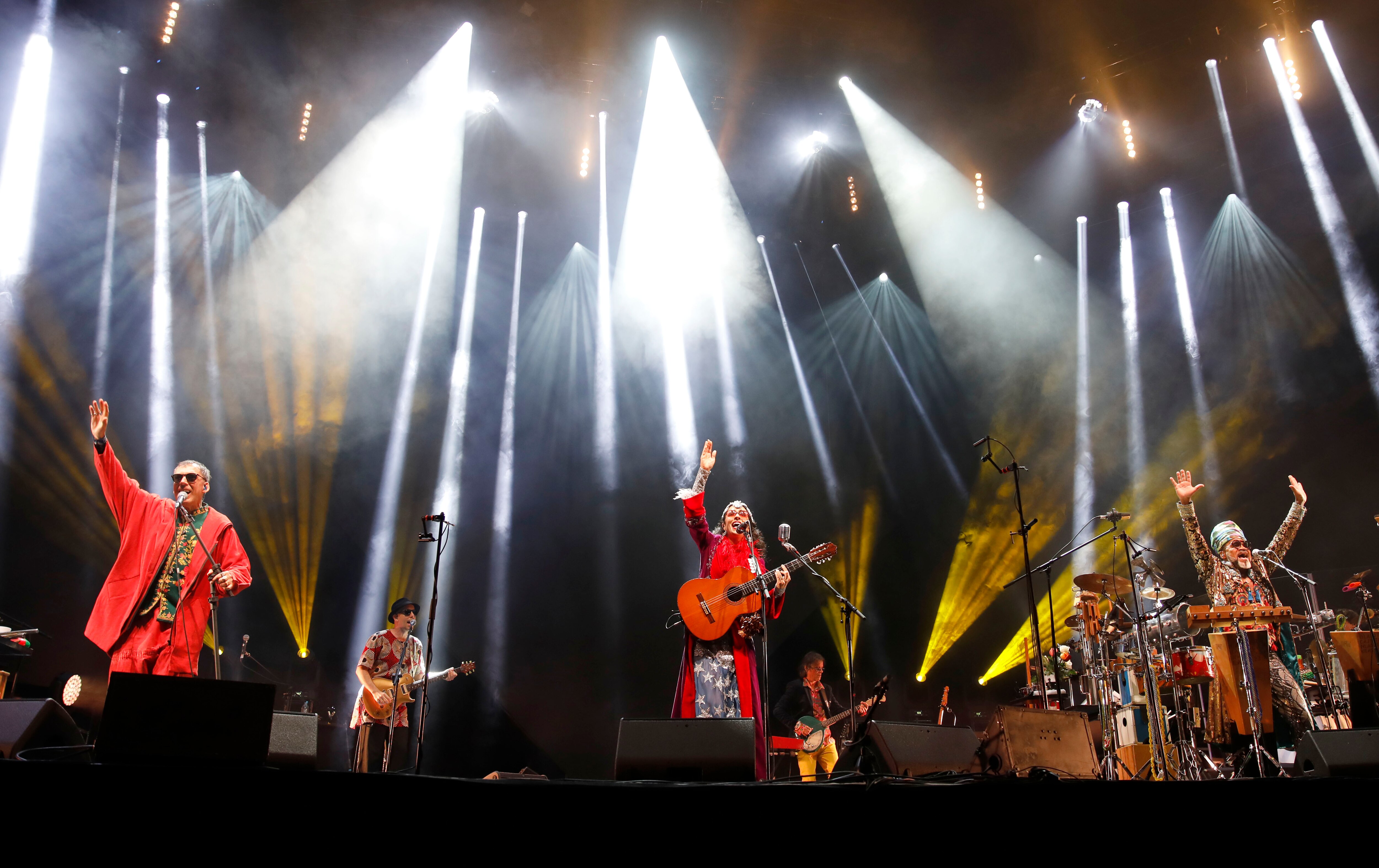 Tribalistas  Música in Porto