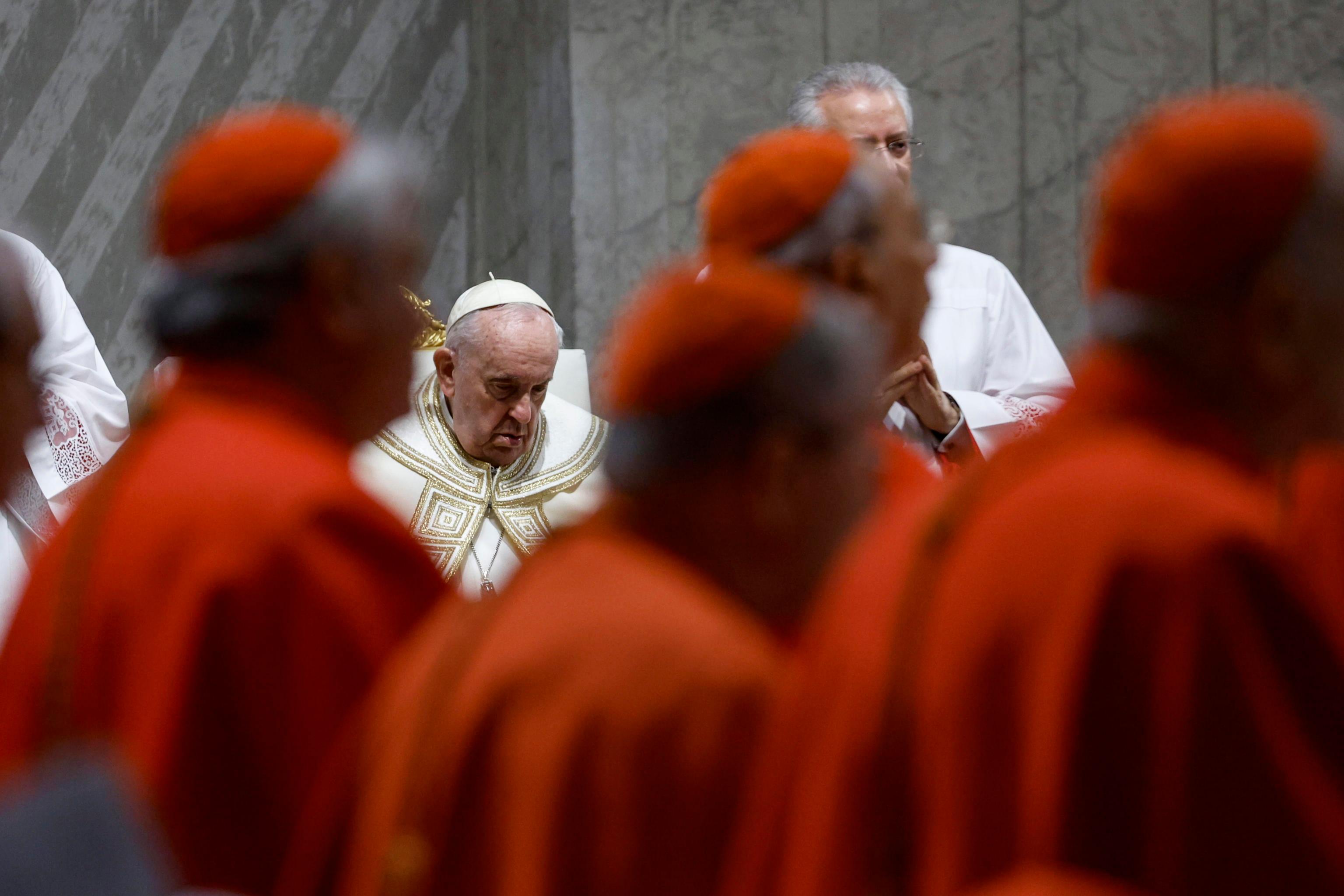 Papa Francisco lamenta morte de Bento XVI: 'Gratidão a Deus por  presenteá-lo à Igreja e ao mundo