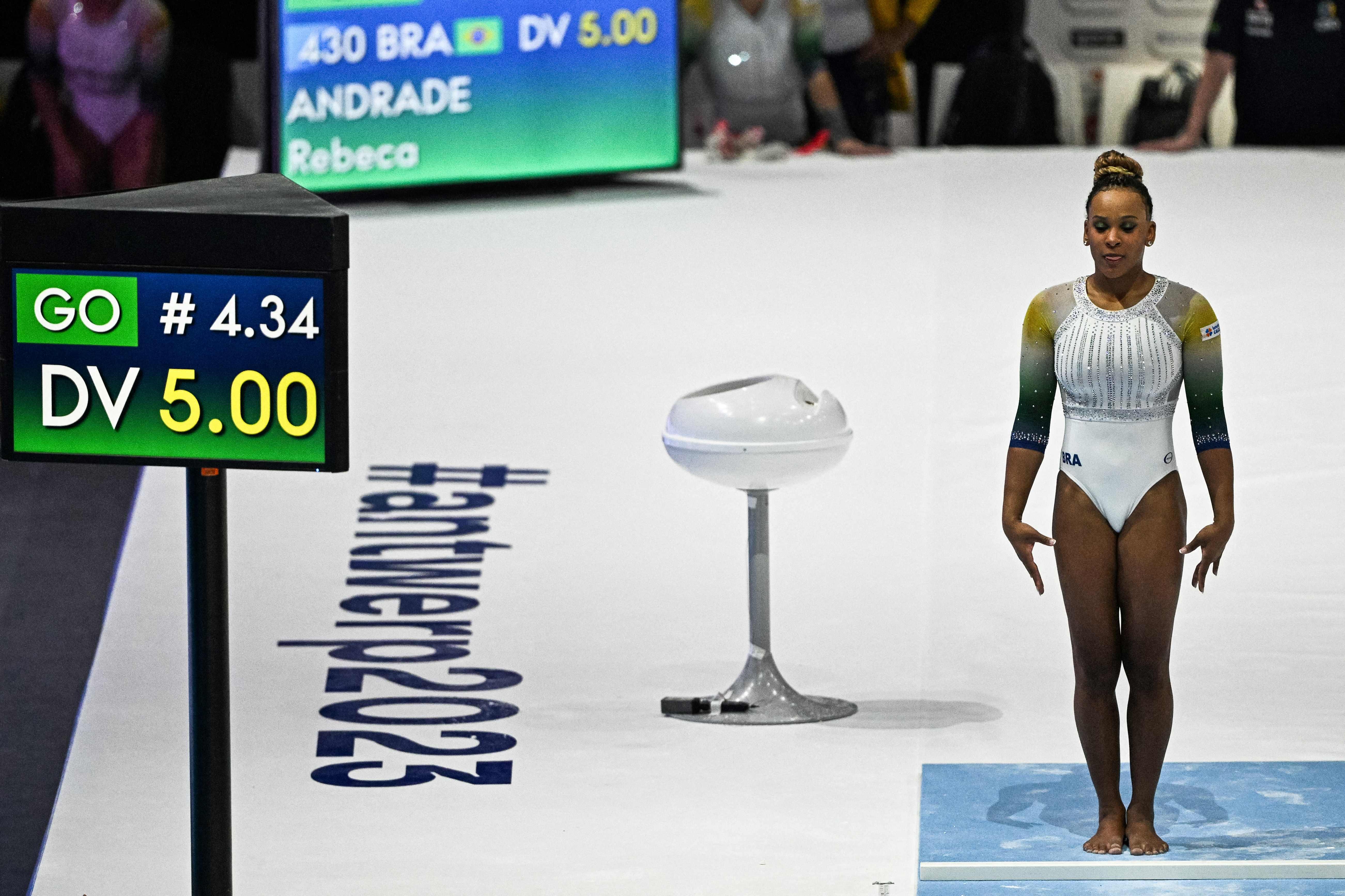 Rebeca vai à final, e Brasil encaminha vaga no feminino em Paris 2024, ginástica  artística