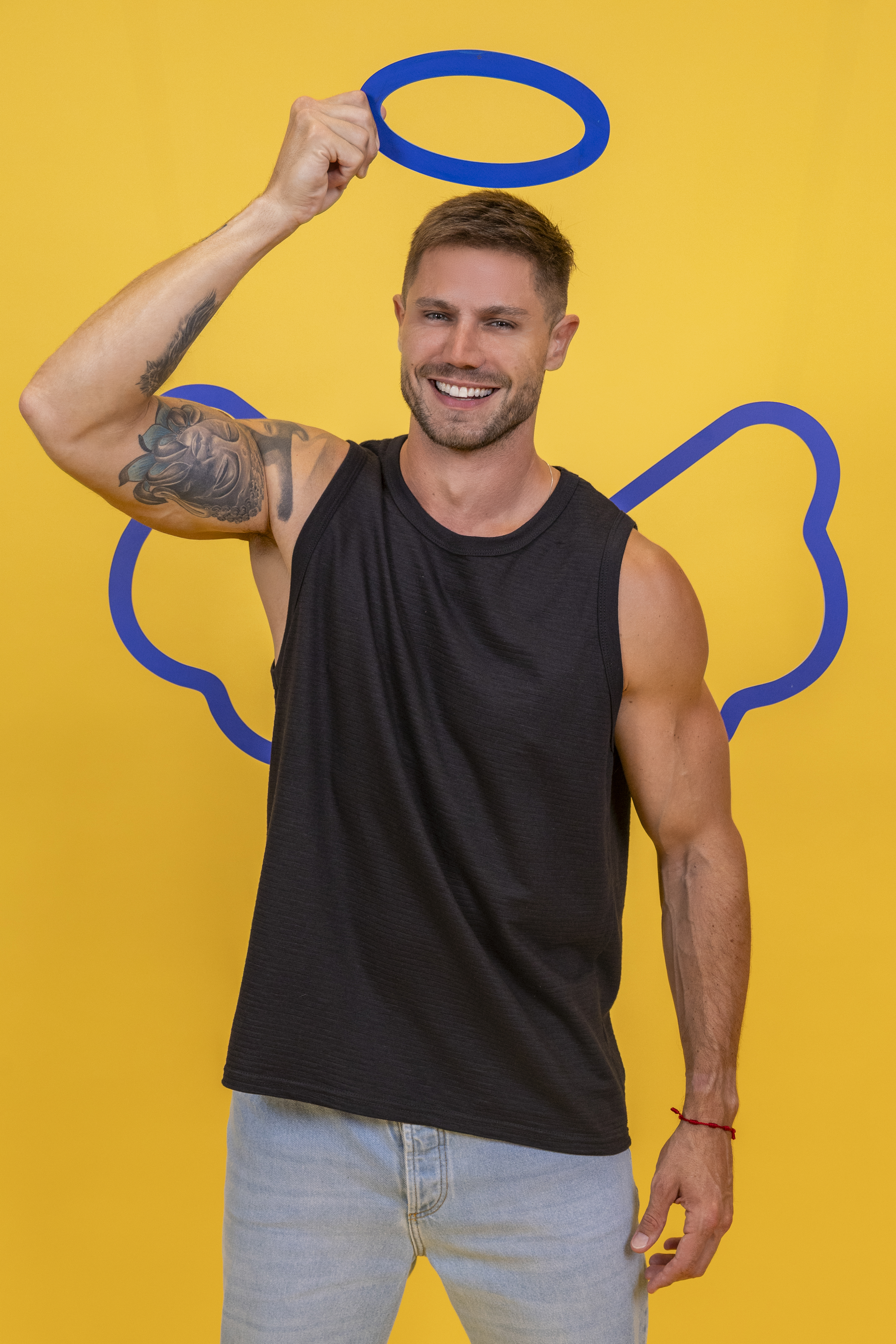 Nudez de Mateus Solano chama atenção nas redes sociais - Estadão