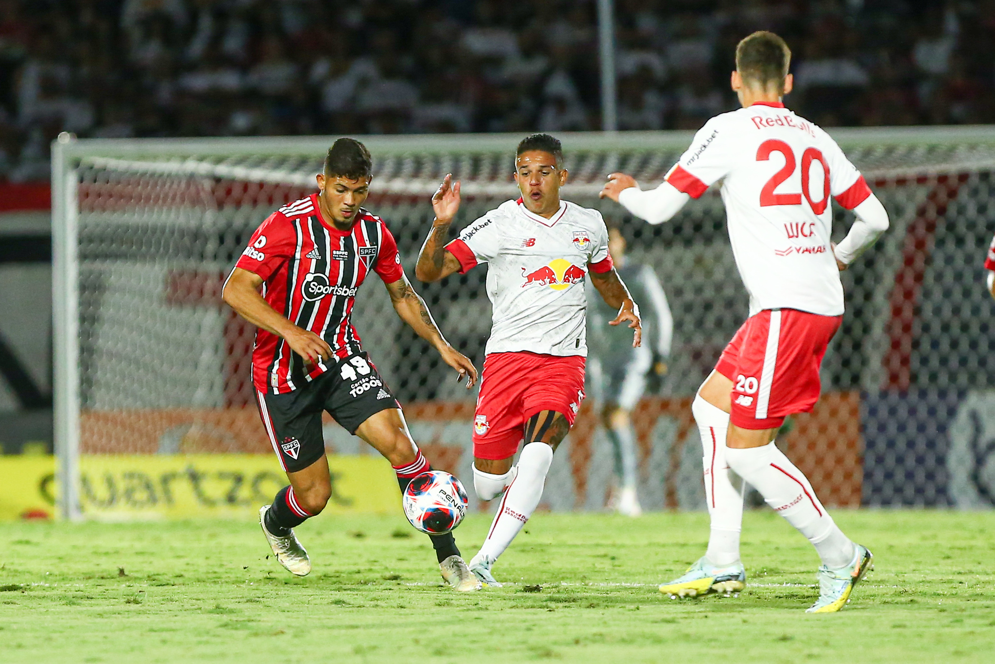 Em jogo morno, Bragantino e São Paulo ficam no empate; veja o resultado -  ISTOÉ Independente