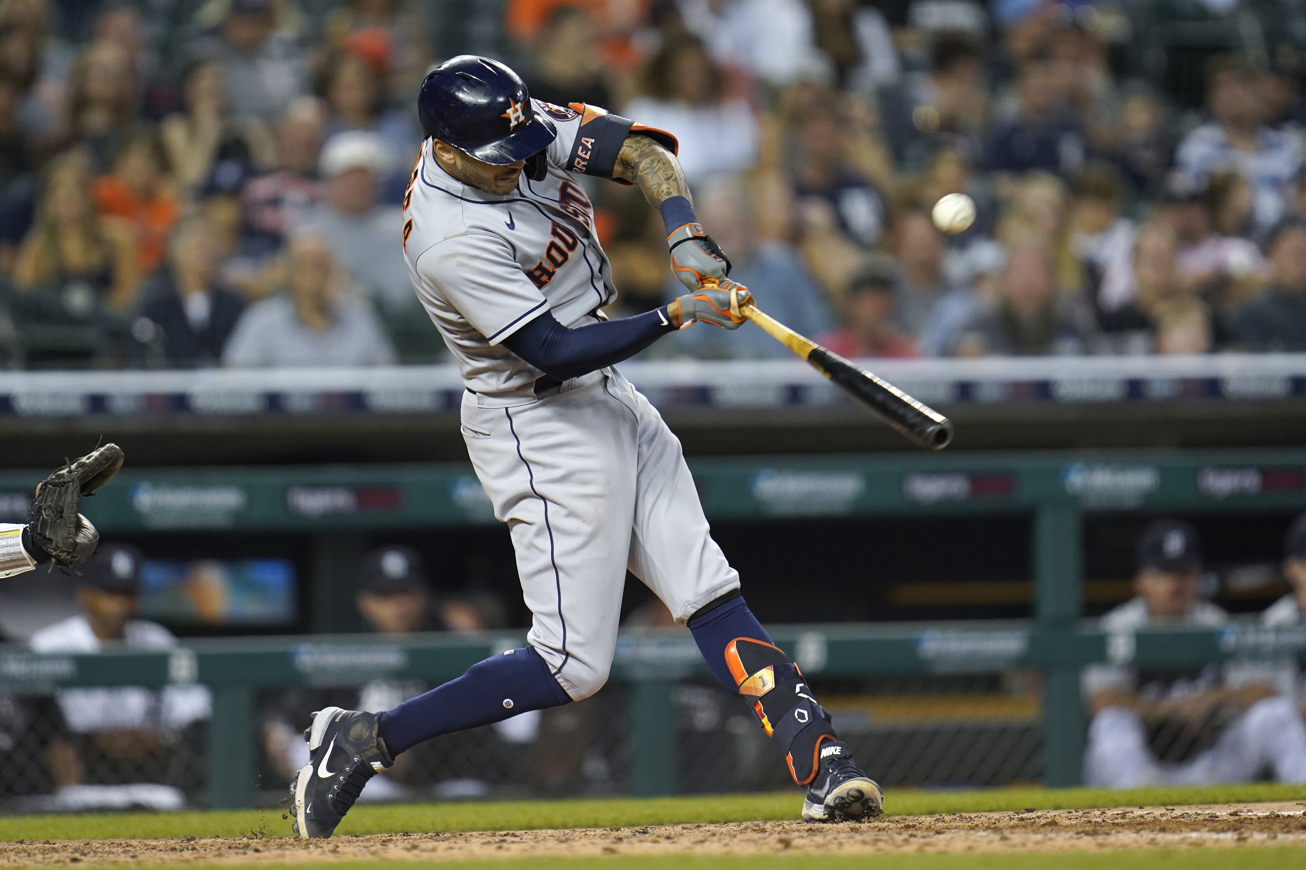 Tatis consigue jonrón y empuja 3 carreras; Padres doblegan 8-3 a Atléticos