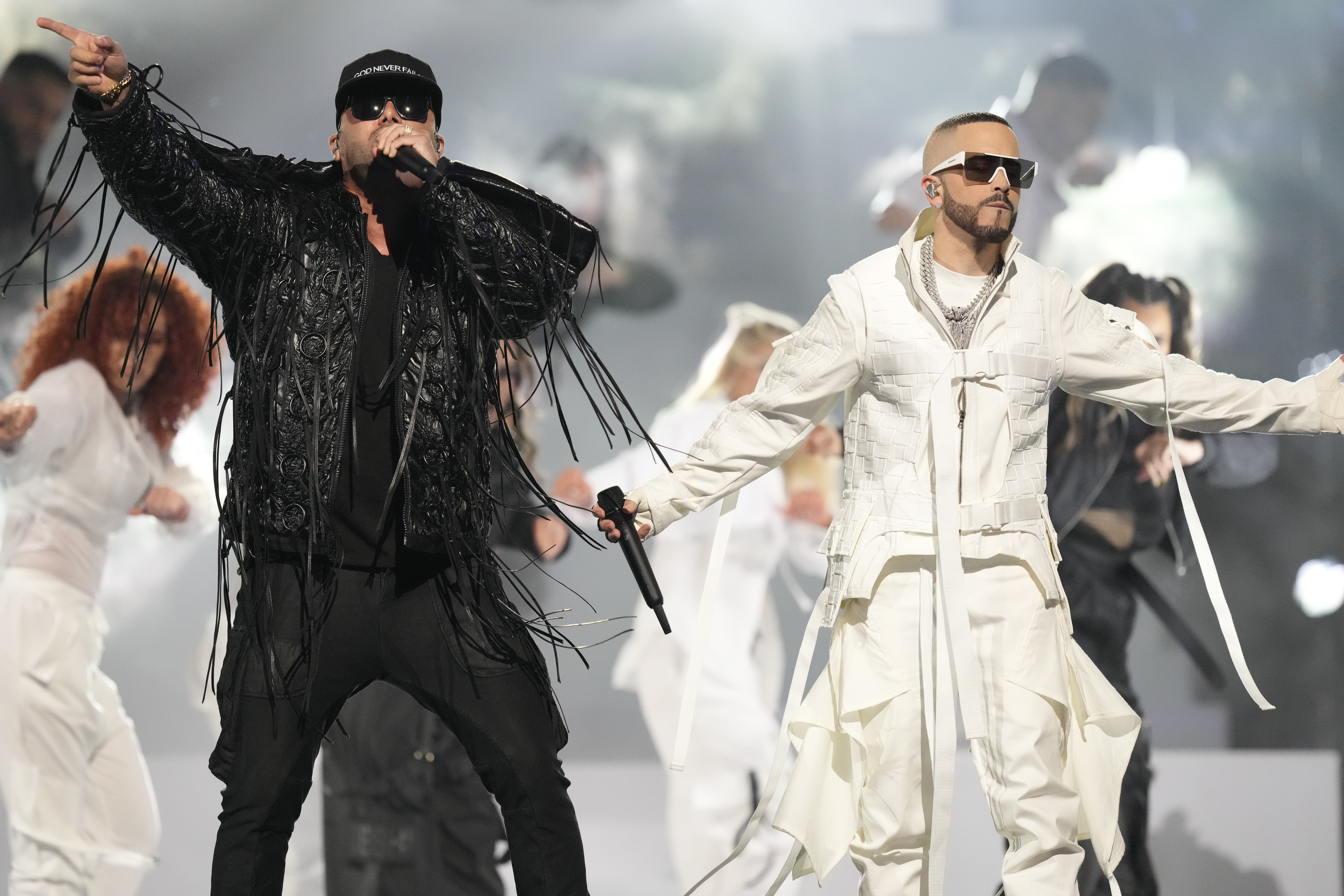 Con nueve galardones, Bad Bunny volvió a arrasar en los premios