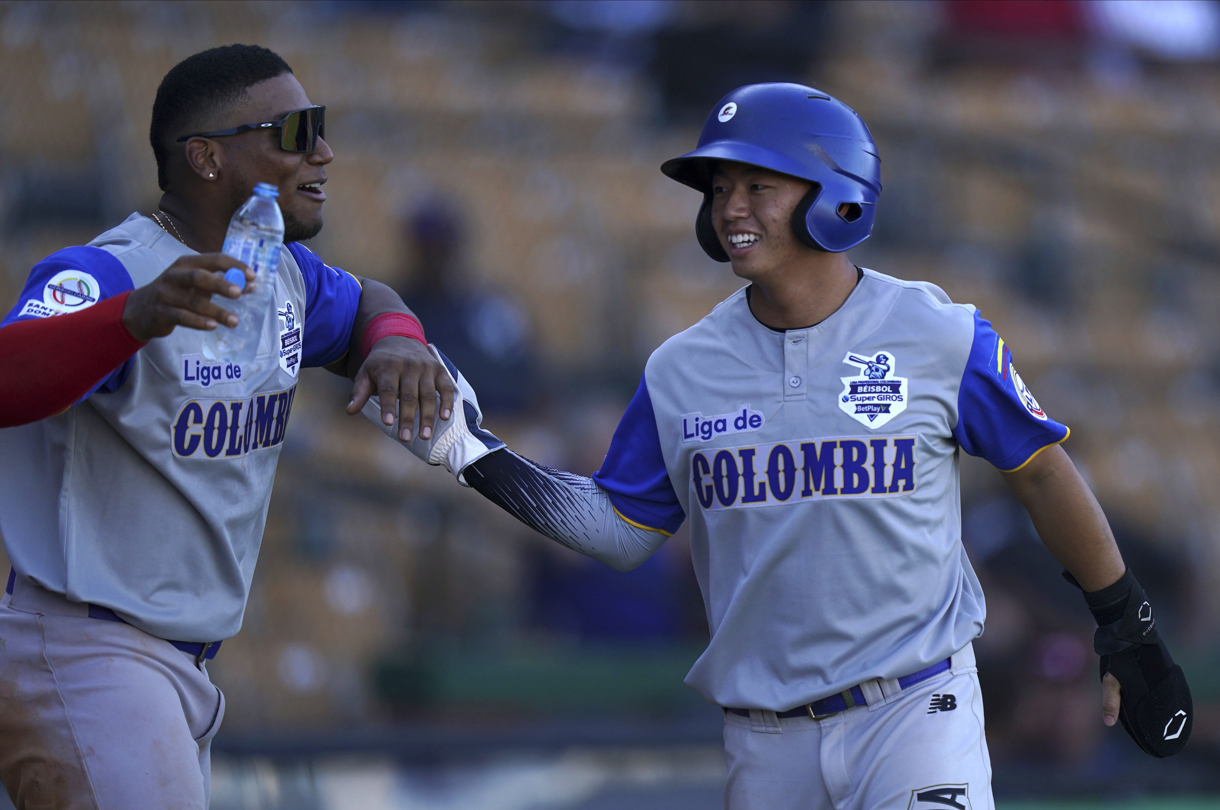 Junte de hermanos! Edwin y Alexis Díaz están “culecos” como compañeros de  equipo en el Clásico con Puerto Rico - El Nuevo Día