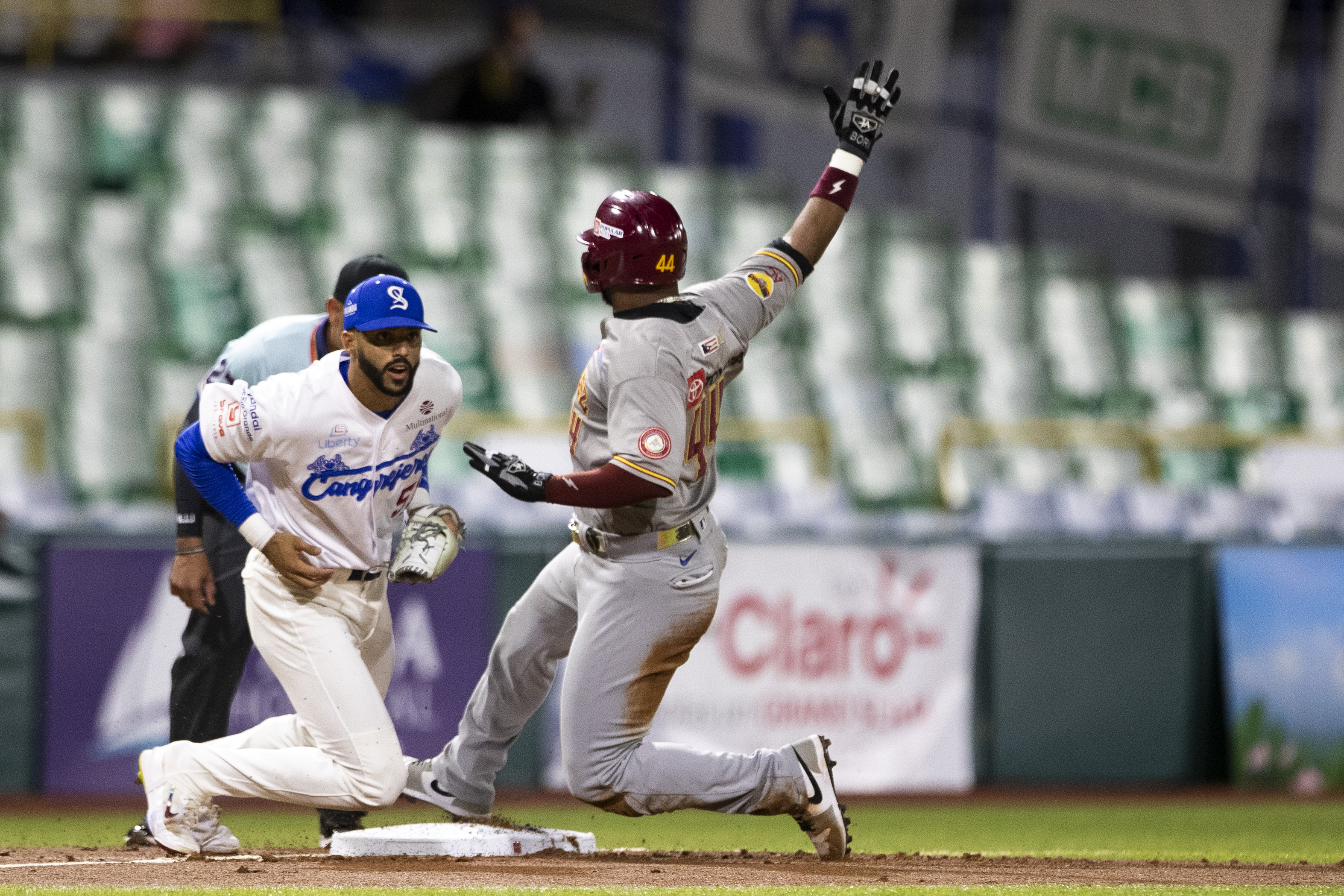 Los Leones se acercan a las semifinales del béisbol invernal - El Nuevo Día